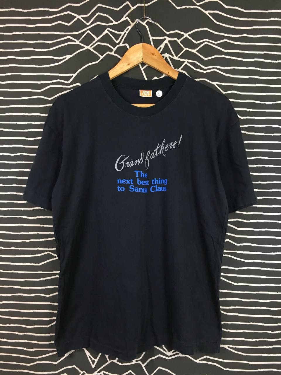 Vintage Vtg Grandfathers! The Next Best Thing To Santa Claus Tee Size US L / EU 52-54 / 3 - 1 Thumbnail