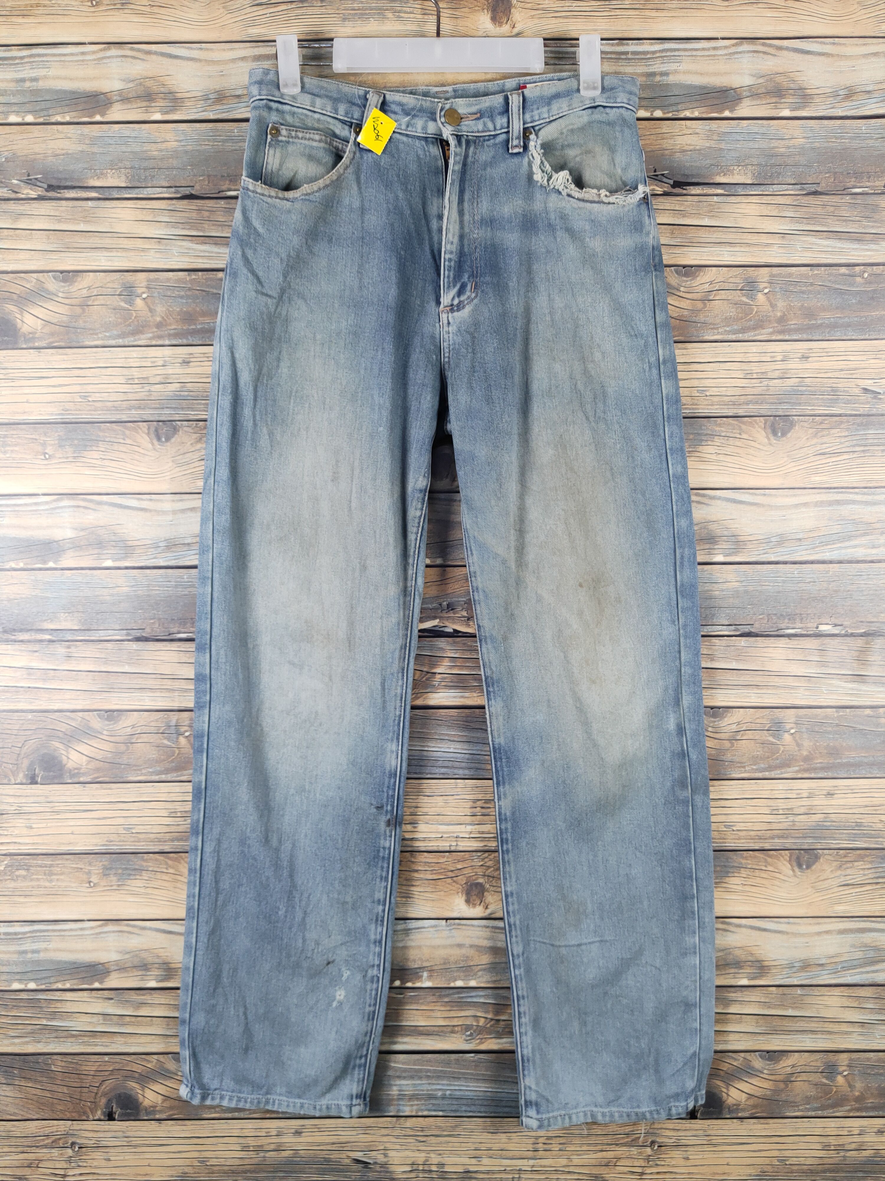 Vintage Wrangler vintage Faded Distressed Ripped denim Jeans #W2061 Size US 30 / EU 46 - 1 Thumbnail