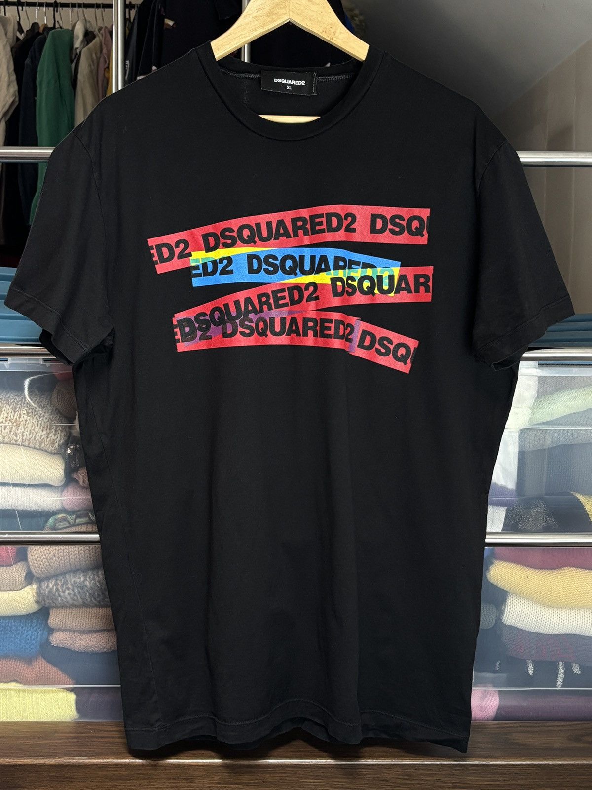 Designer Dsquared2 Tape Logo Designer T-Shirt Size US XL / EU 56 / 4 - 1 Thumbnail