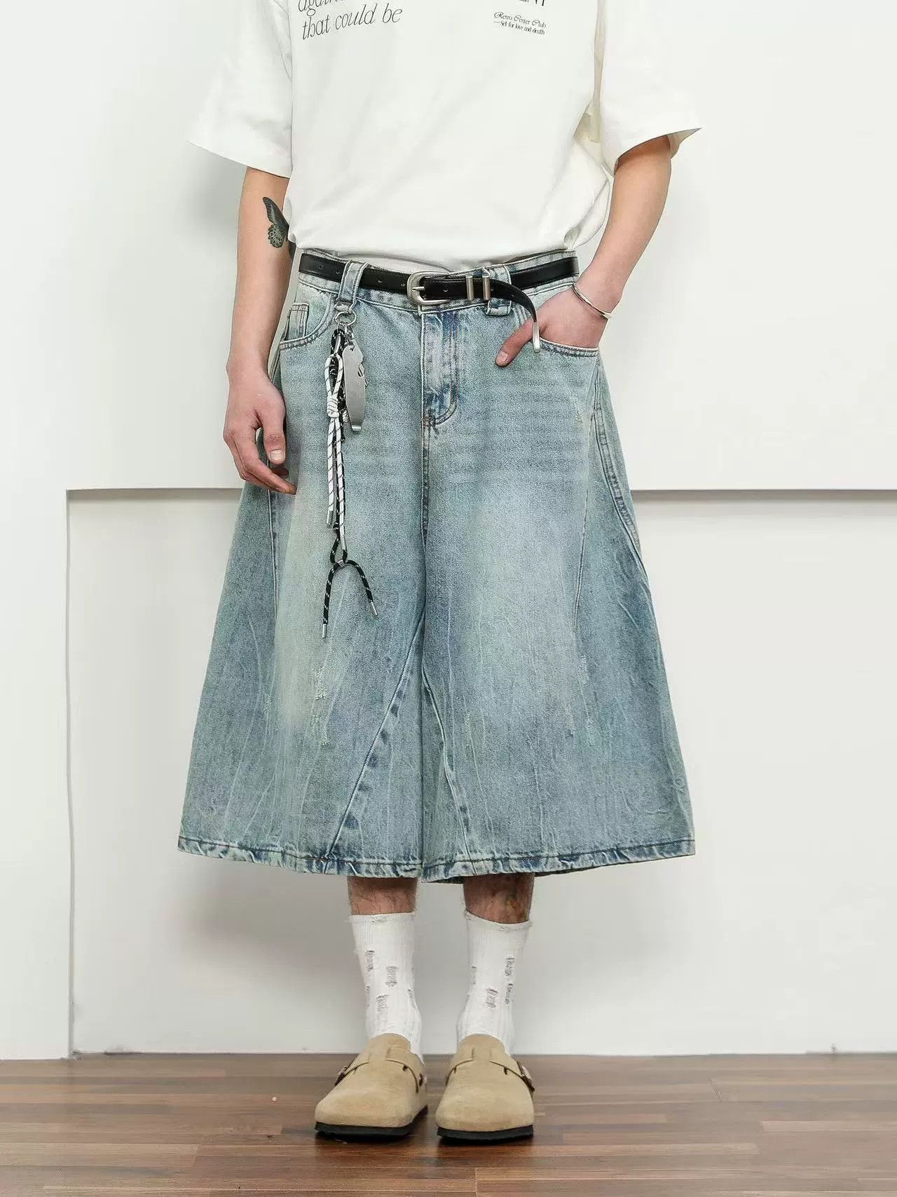 Vintage Vintage washed patchwork distressed loose blue denim shorts Size US 32 / EU 48 - 2 Thumbnail