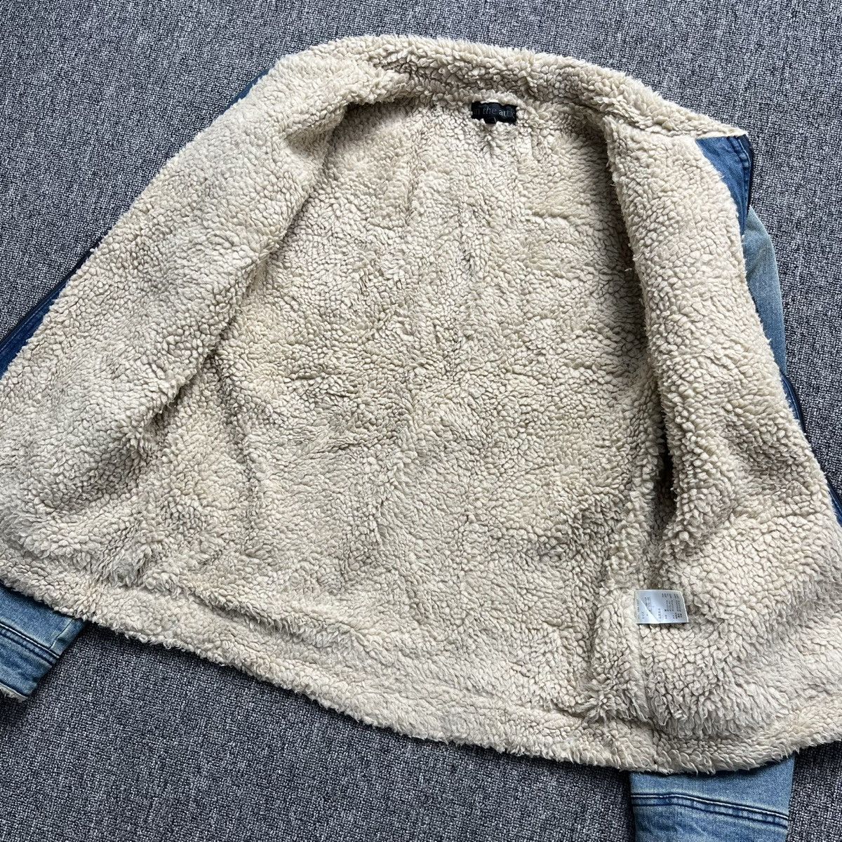 In The Attic 2000s in the attic Jacket fur racoon Size US L / EU 52-54 / 3 - 4 Thumbnail