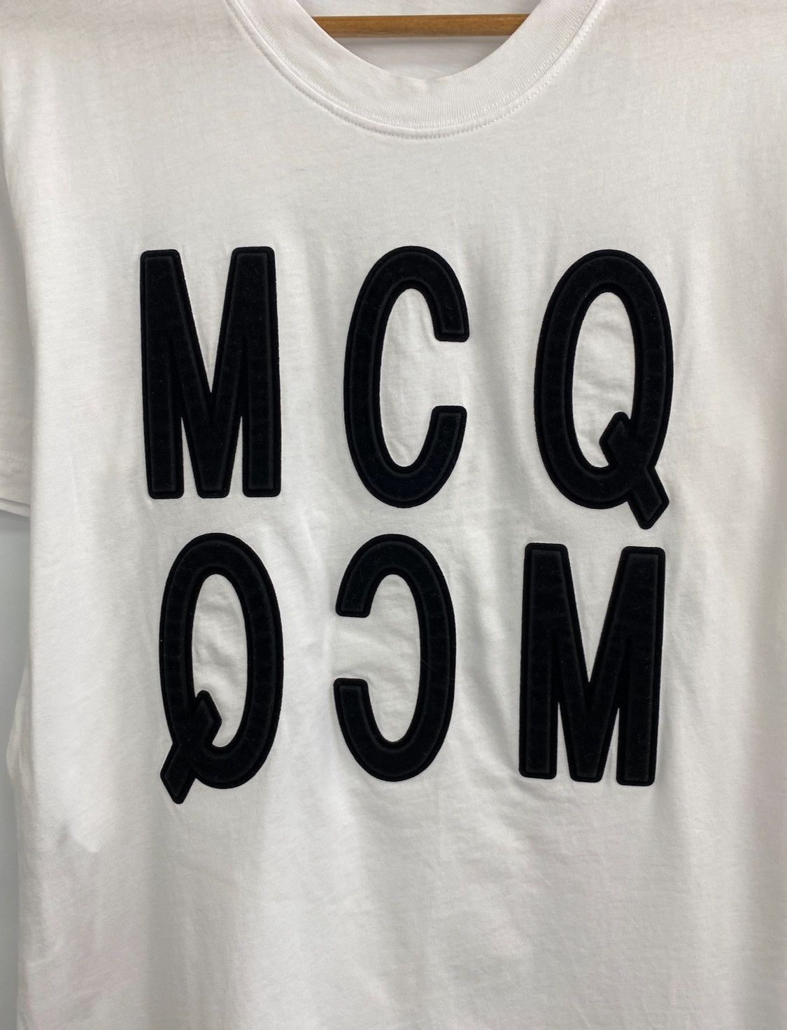 🇮🇹 Alexander McQueen London Rare T-Shirt Retro Hype Y2K