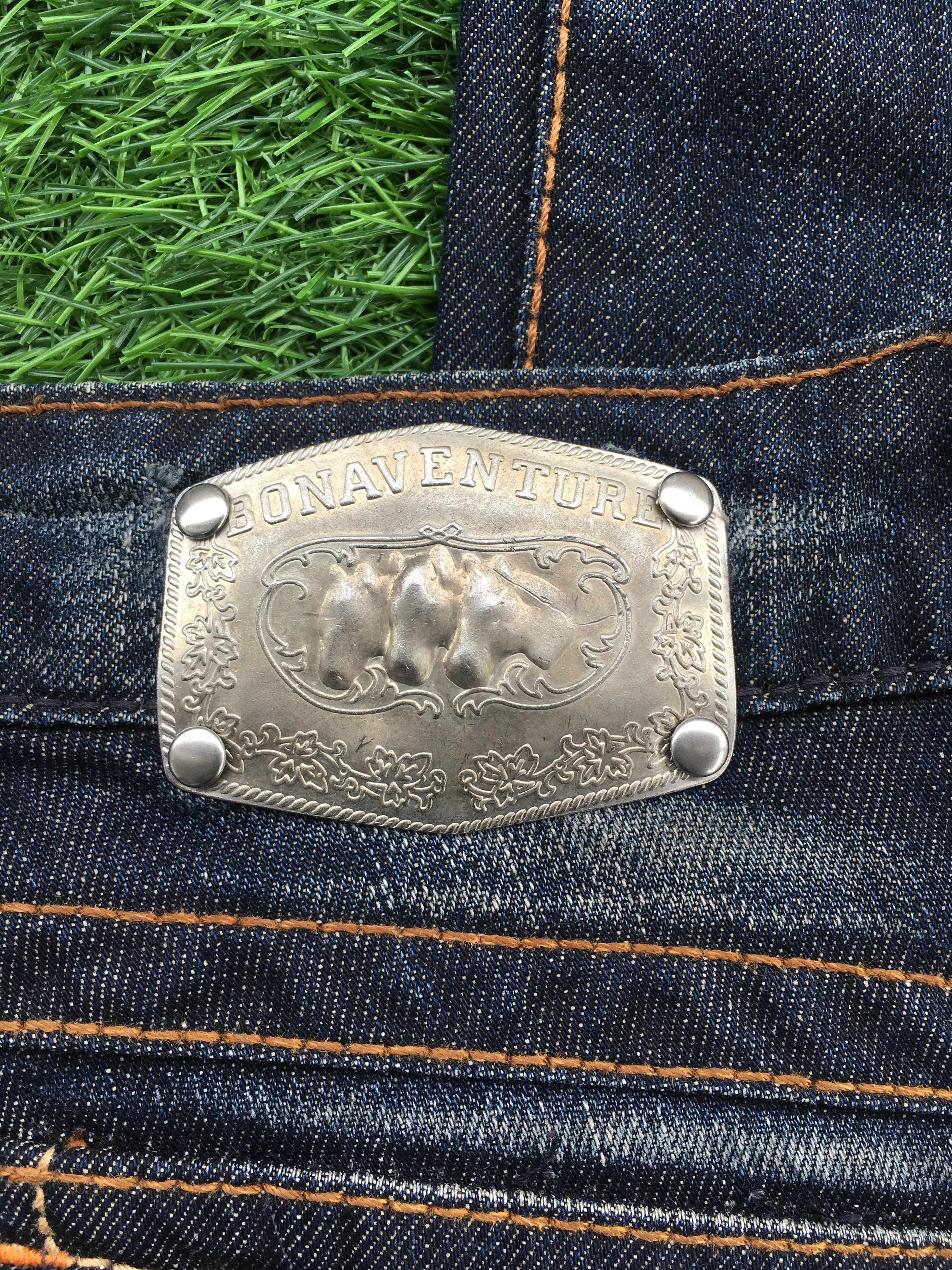 Japanese Brand Japanese bootcut bush jean D-1224 Size 26" / US 2 / IT 38 - 9 Thumbnail