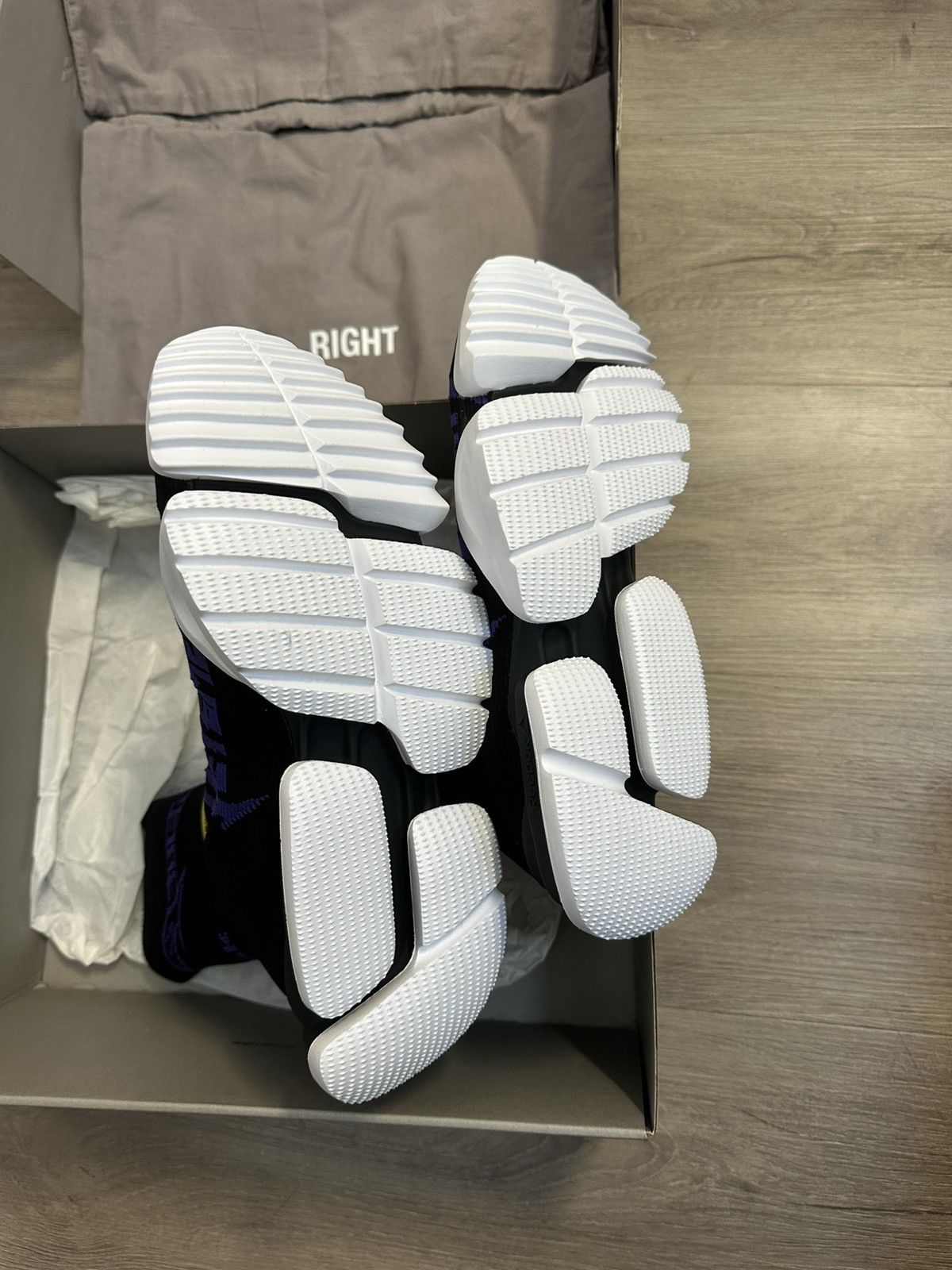 Reebok × Vetements Vetements x Reebok Sock Sneakers Size US 9 / EU 42 - 4 Thumbnail