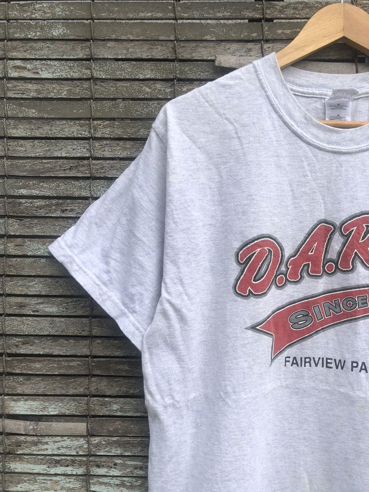 Vintage Vintage Y2K DARE Fairview Park P.D Tshirt Size US M / EU 48-50 / 2 - 6 Thumbnail