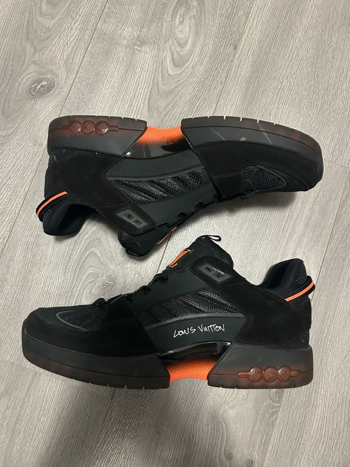 Louis Vuitton Lucian Clarke x Louis Vuitton "A View" Sneaker Size US 10 / EU 43 - 10 Thumbnail