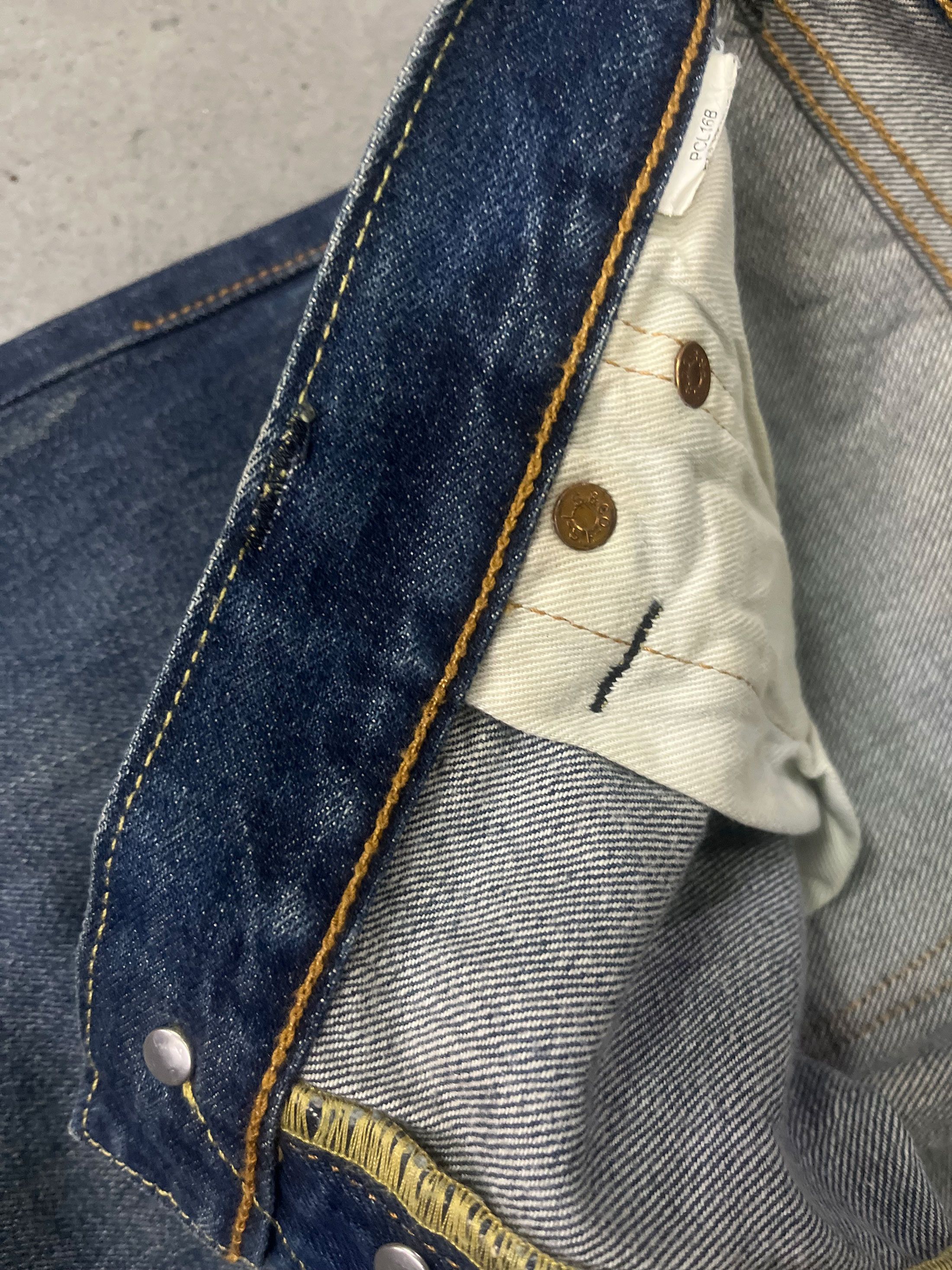 Levi's Vintage Clothing Levis Stone Washed Faded Straight Leg Size US 36 / EU 52 - 2 Thumbnail