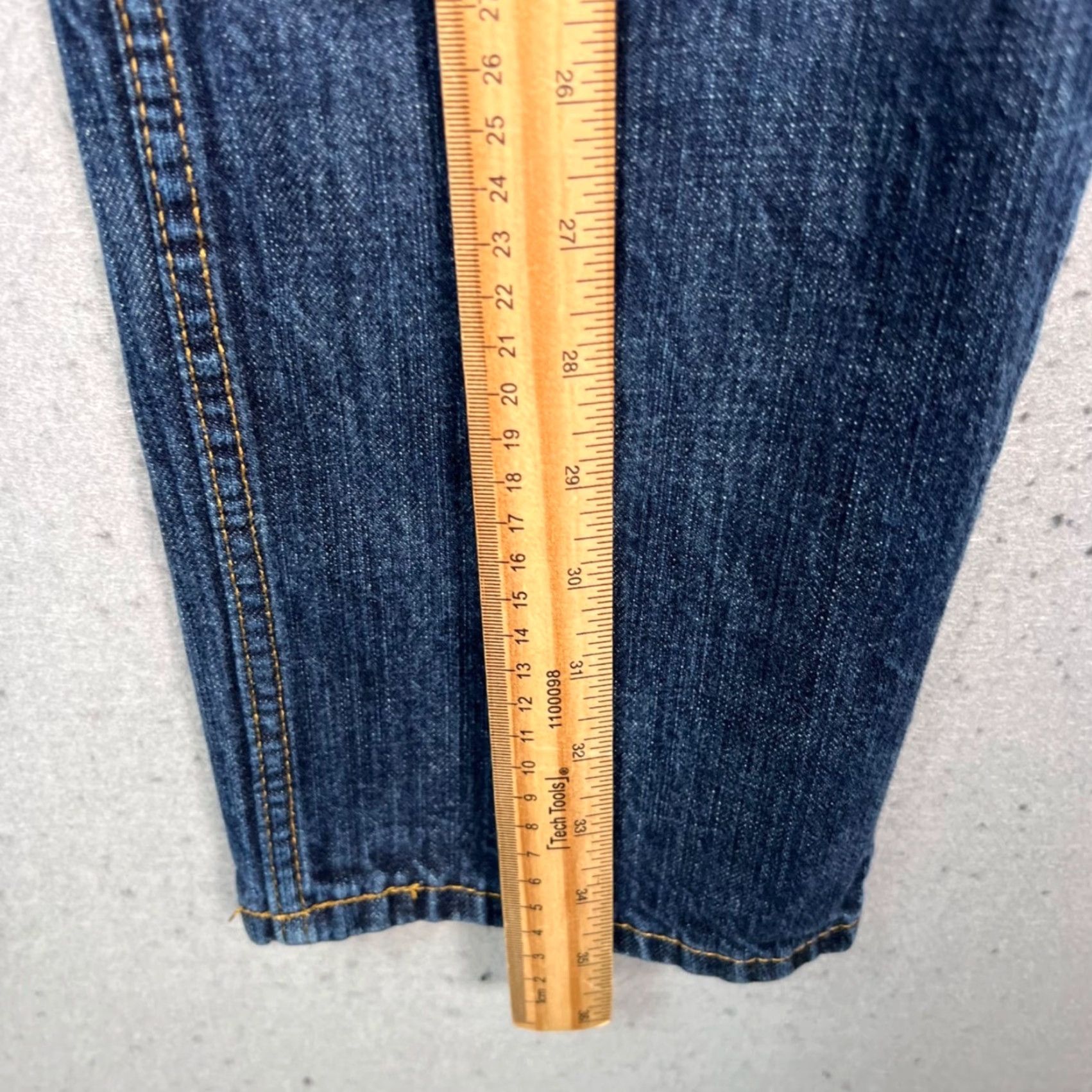 Levi's Levi's 505 Jeans Womens Regular Straight Denim Blue 27x27 Size 14 Adult 5-Pocket Cotton Mid Rise Size 36" / US 14 / IT 50 - 7 Thumbnail