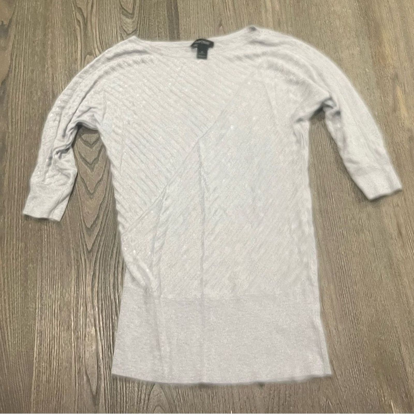 White House Black Market White House Black Market Gray Knit Dolman Sleeve Shirt Sz S Size S / US 4 / IT 40 - 1 Thumbnail
