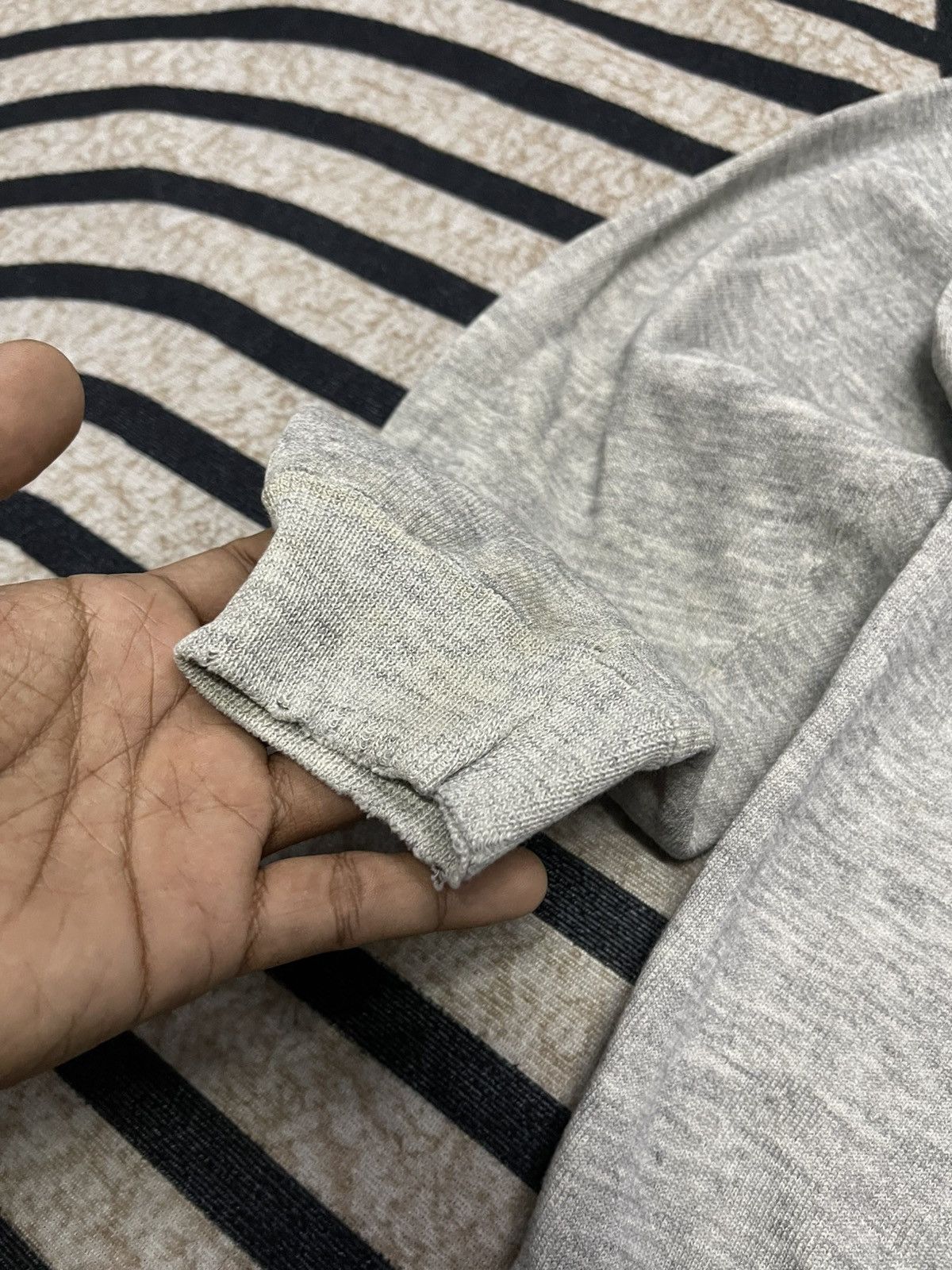 Hanes VINTAGE 70s/80s HAVARD ATH. DEPT SWEATSHIRT DISTRESSED Size US M / EU 48-50 / 2 - 7 Thumbnail