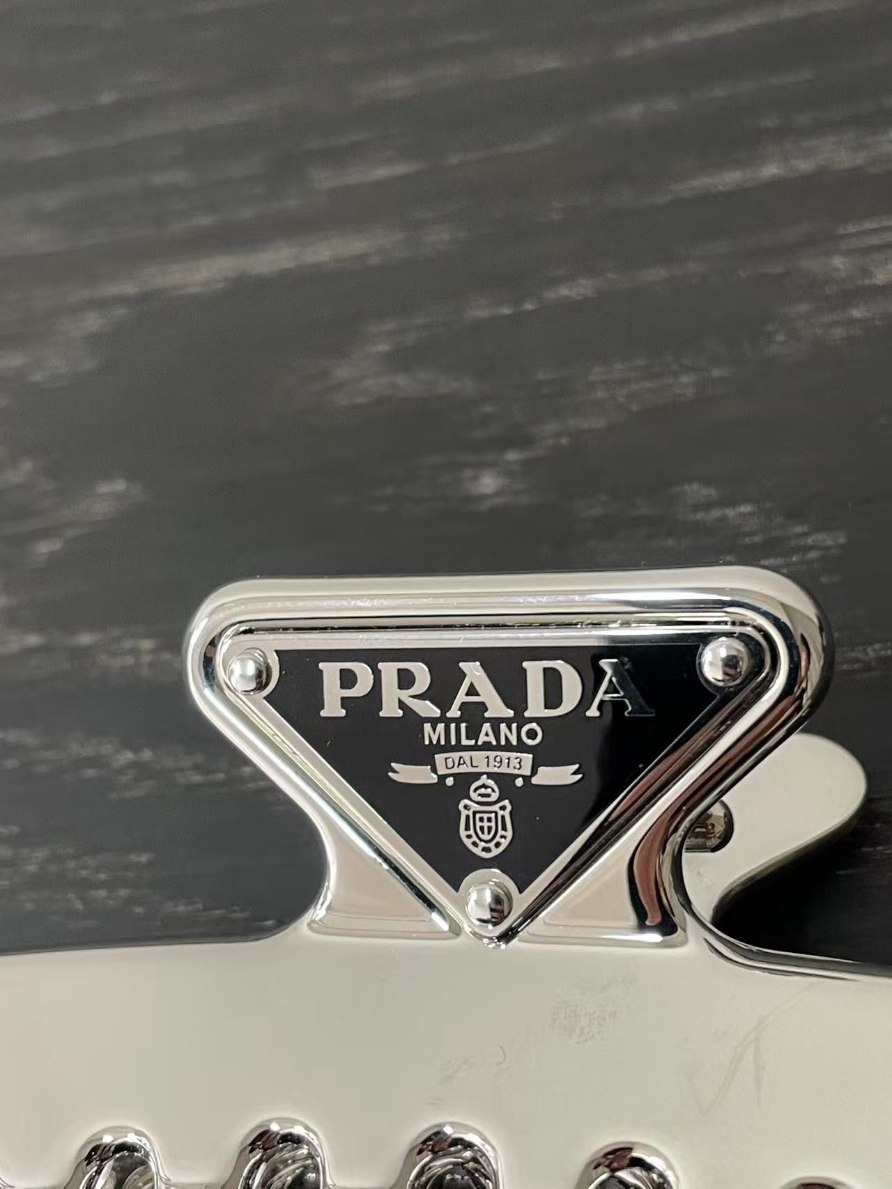 Prada Prada Metal Hair Clip Size ONE SIZE - 6 Thumbnail