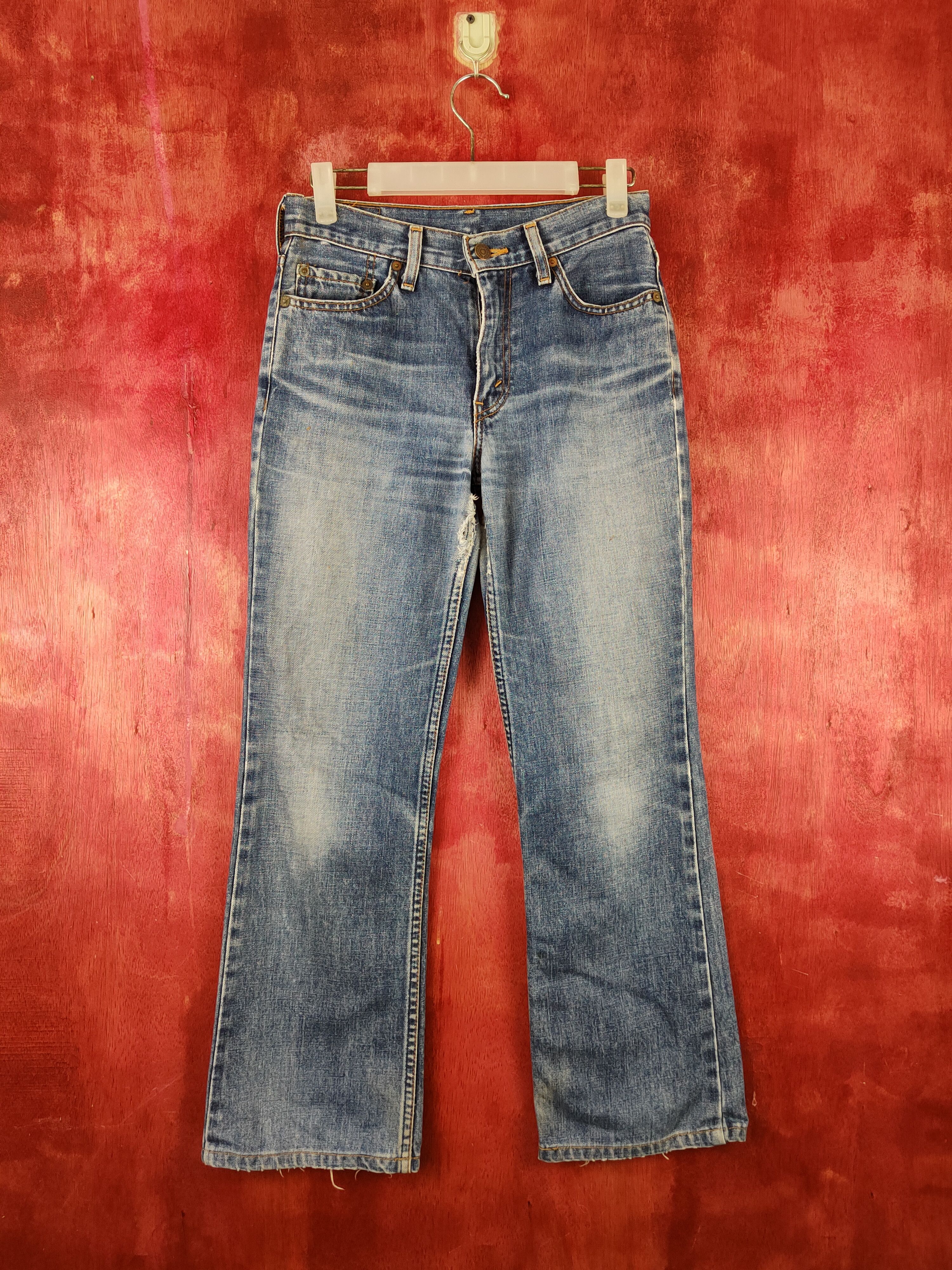 Levi's Levi's Blue Distressed Ripped Jeans #S2122 Size US 26 / EU 42 - 1 Thumbnail