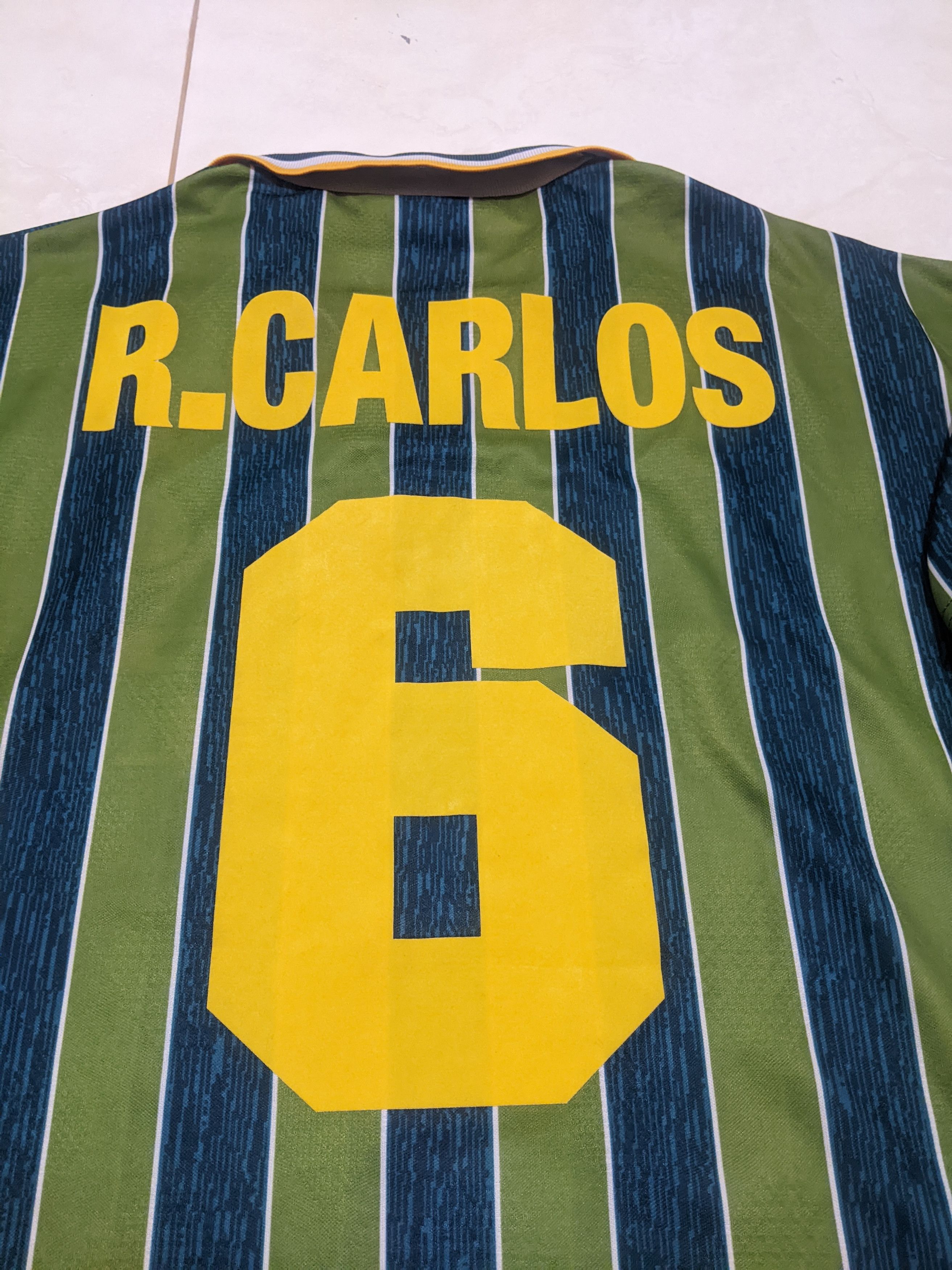 Umbro inter Milan away 1995-96 Roberto carlos football shirt Size US L / EU 52-54 / 3 - 3 Thumbnail