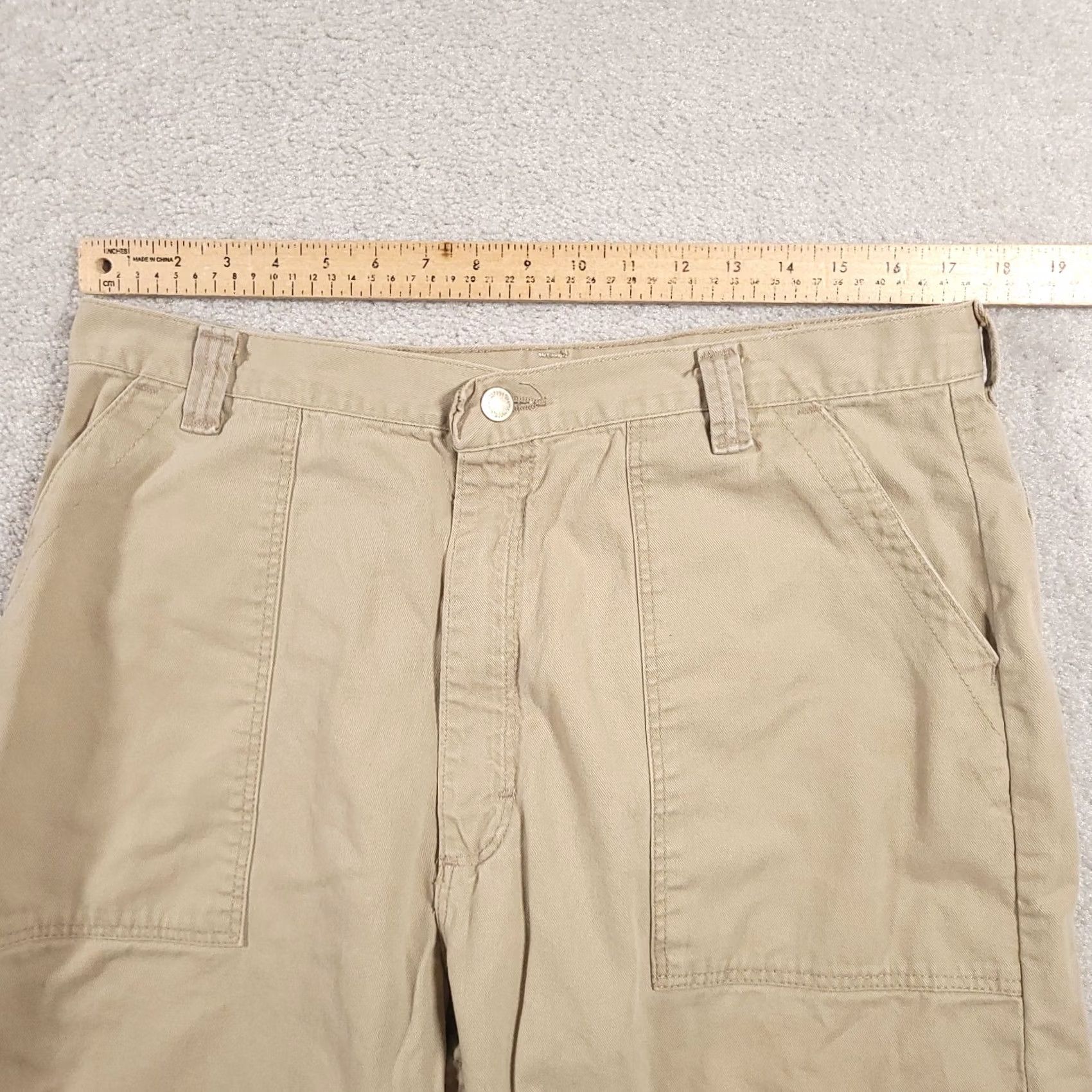 Wrangler VINTAGE Wrangler Bermuda Denim Jean Shorts Mens 36 Khaki Tan Flap Pockets Camp USA Utility Workwear 90s Mens Size US 36 / EU 52 - 6 Thumbnail