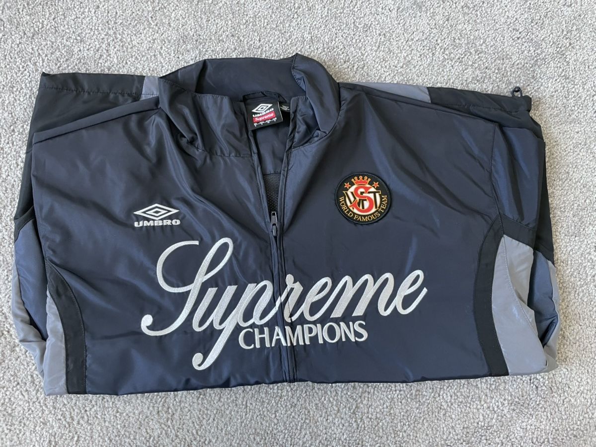 Supreme × Umbro Supreme x Umbro Gradient Track Jacket Black Small Size US S / EU 44-46 / 1 - 4 Thumbnail