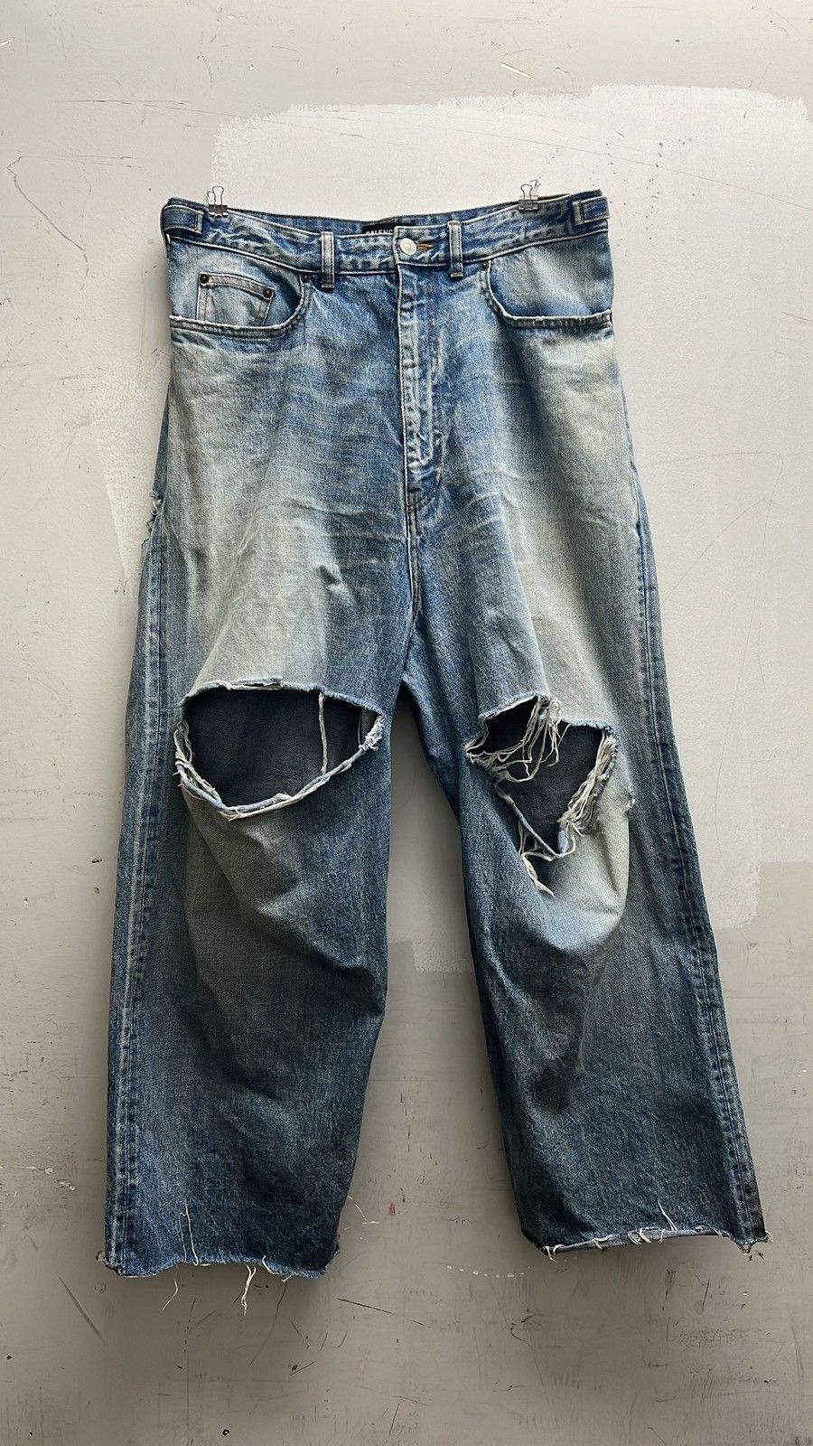 image of Balenciaga Skater Jeans Ss22 in Blue, Men's (Size 34)