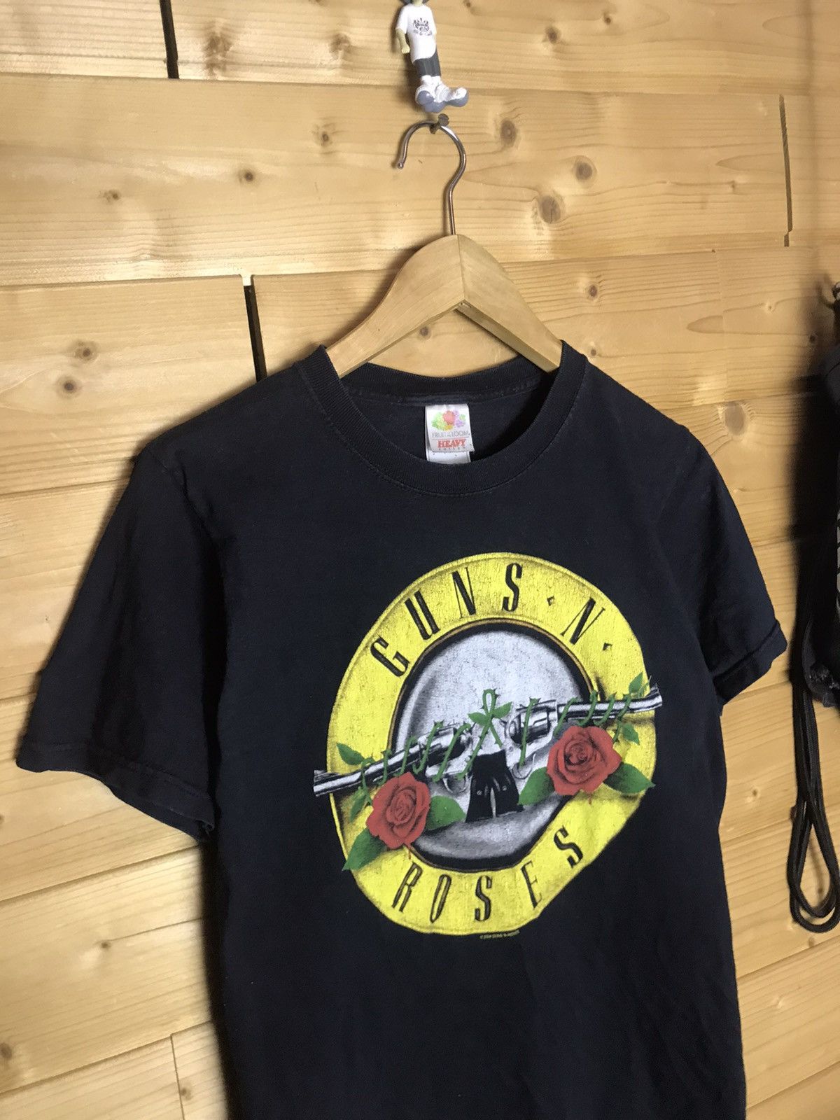 Vintage Vintage 2004 Guns N Roses band t-shirt Size US S / EU 44-46 / 1 - 2 Thumbnail