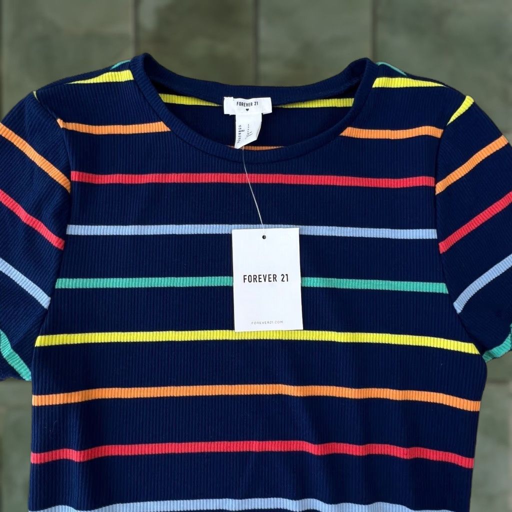 Forever 21 Forever 21 Pajama Top Women Small Juniors Blue Striped Sleepwear Short Sleeve New Size S / US 4 / IT 40 - 1 Thumbnail