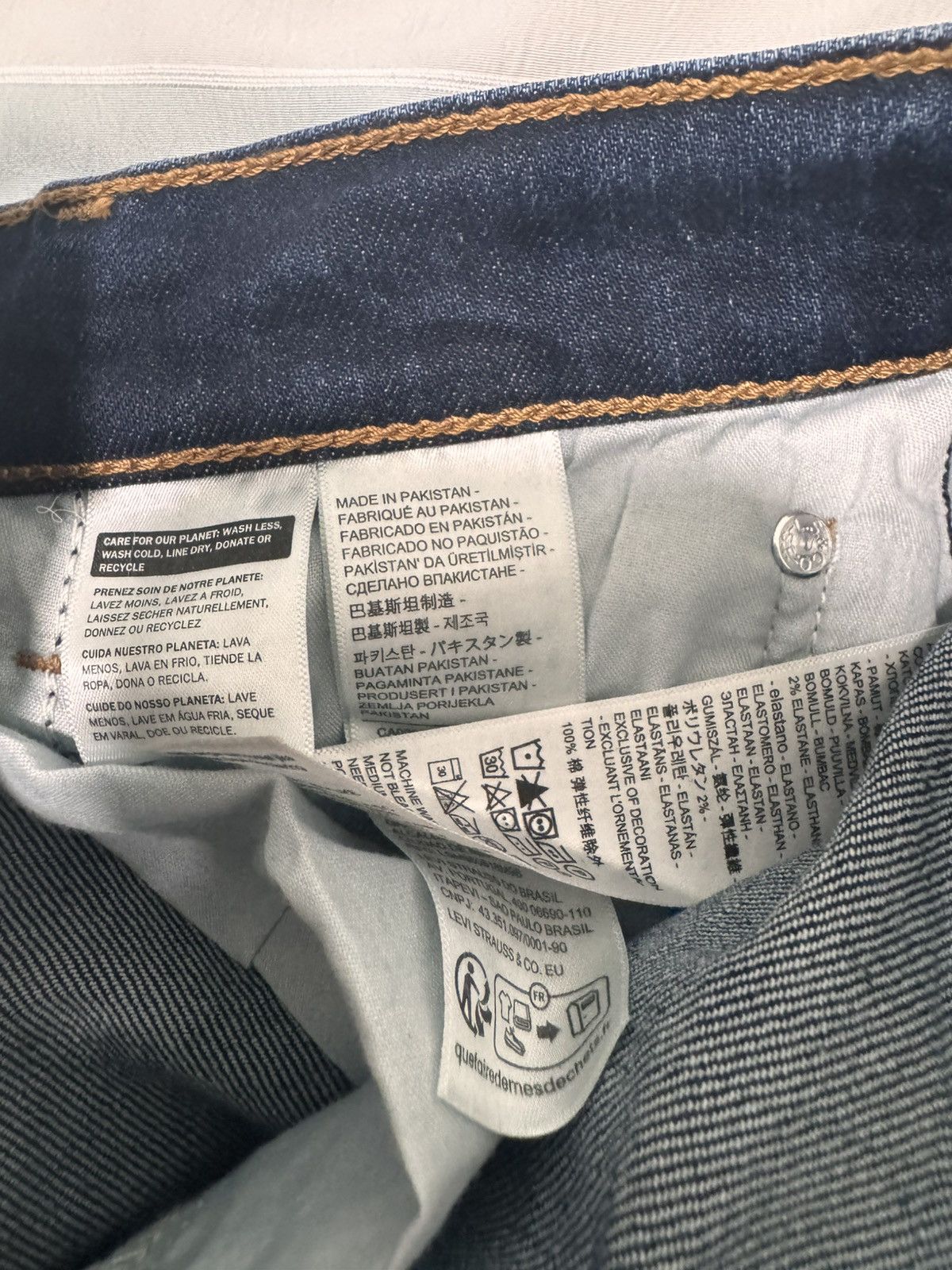 Levi's 80s Mom Jeans 25 x 28 Size 25" / US 0 / IT 36 - 8 Thumbnail