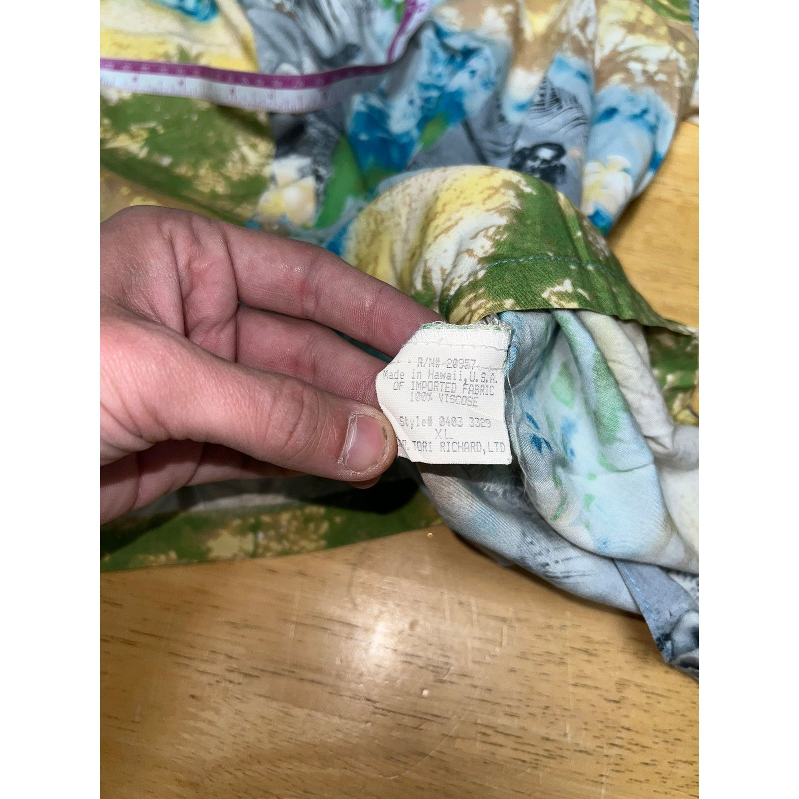 Tori Richard Vintage Tori Richard Hawaii Button Up Shirt Hawaiian VTG XL Size US XL / EU 56 / 4 - 11 Thumbnail