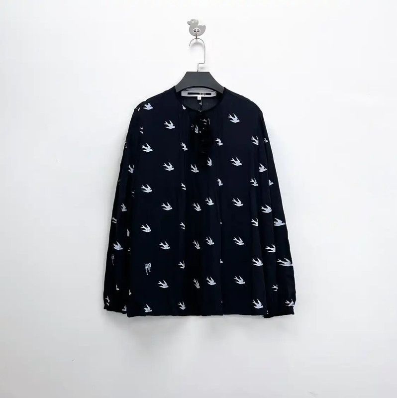 Alexander McQueen Alexander McQUEEN Black Polyester Long Sleeve Shirt 0089 Size S / US 4 / IT 40 - 1 Thumbnail
