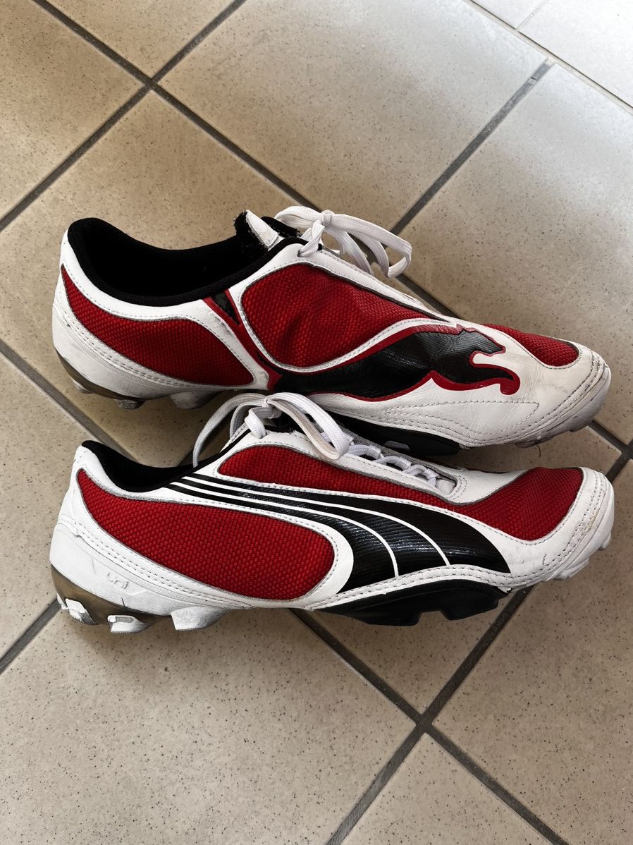 Maison MIHARA YASUHIRO × Puma Archive Puma v1.08 soccer spikes mostro vintage avantgarde Size US 11 / EU 44 - 1 Thumbnail