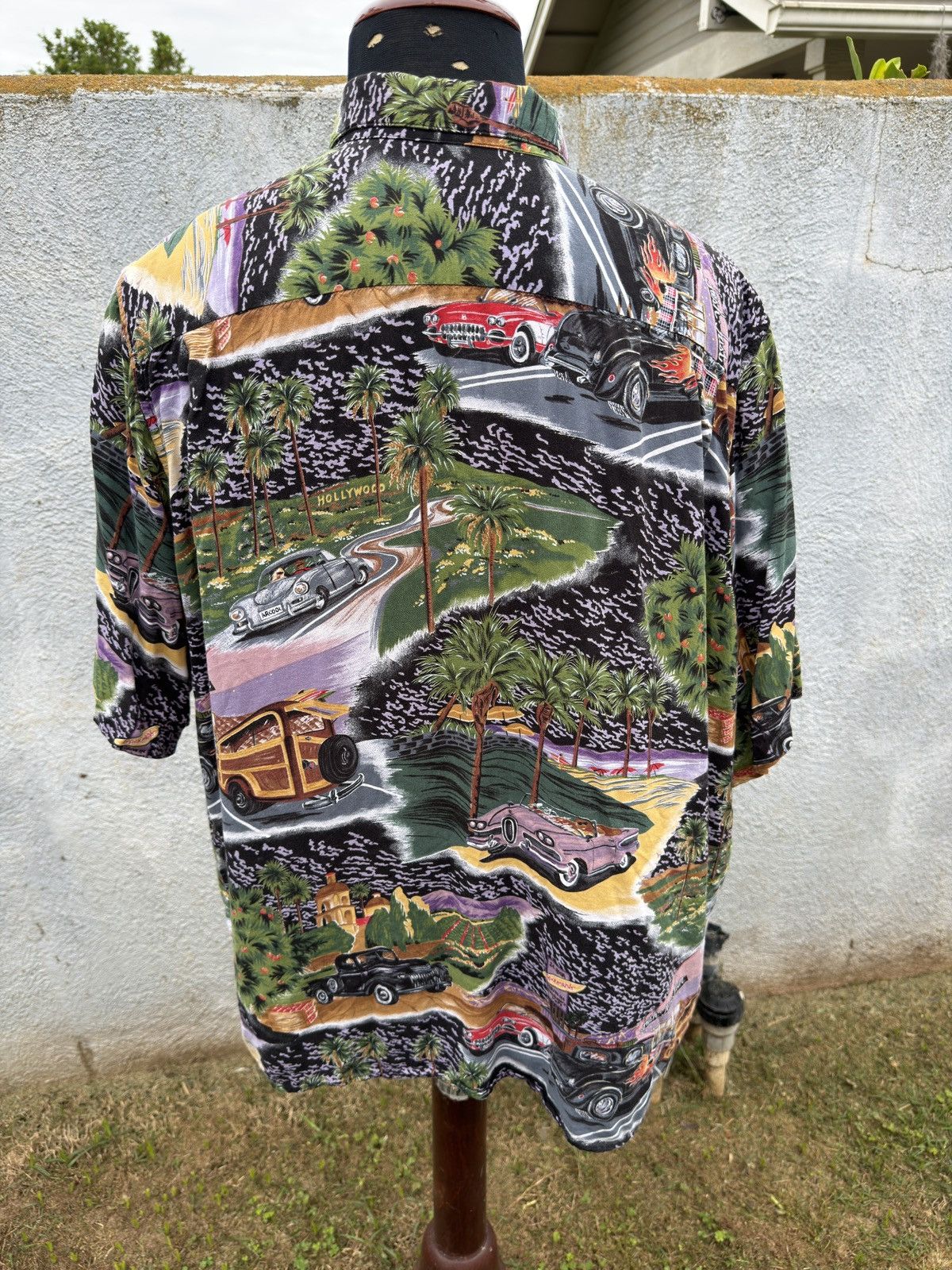 Reyn Spooner PreOwned Reyn Spooner Hollywood Drive In Cars Men's XL Size US XL / EU 56 / 4 - 2 Thumbnail