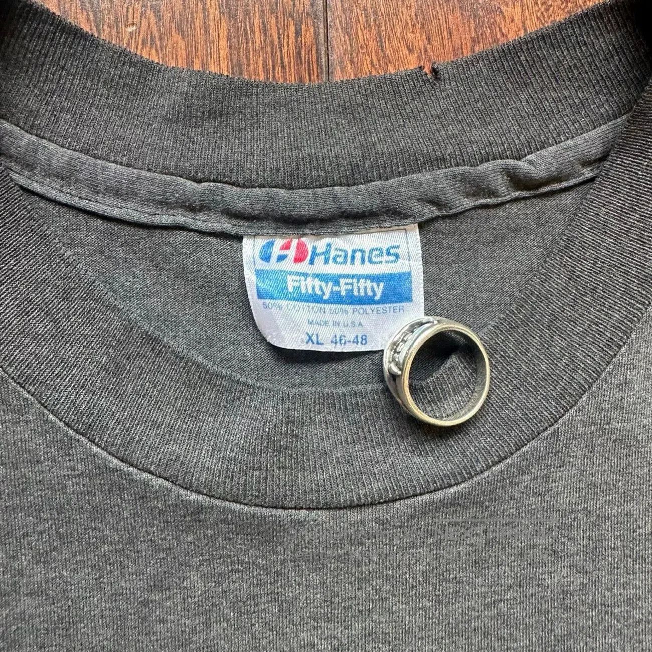 Vintage Vintage 80s Black Faded Blank Tee. Size US M / EU 48-50 / 2 - 3 Thumbnail
