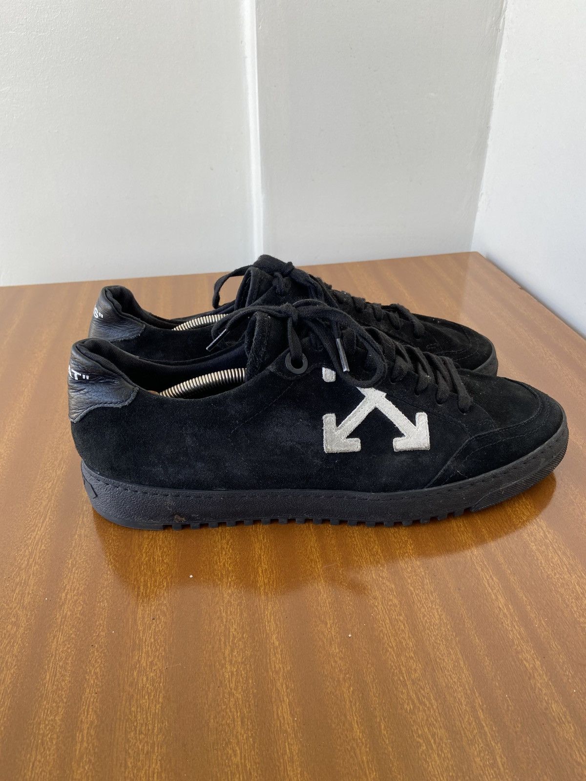 Off-White Off-white Size US 10 / EU 43 - 5 Thumbnail
