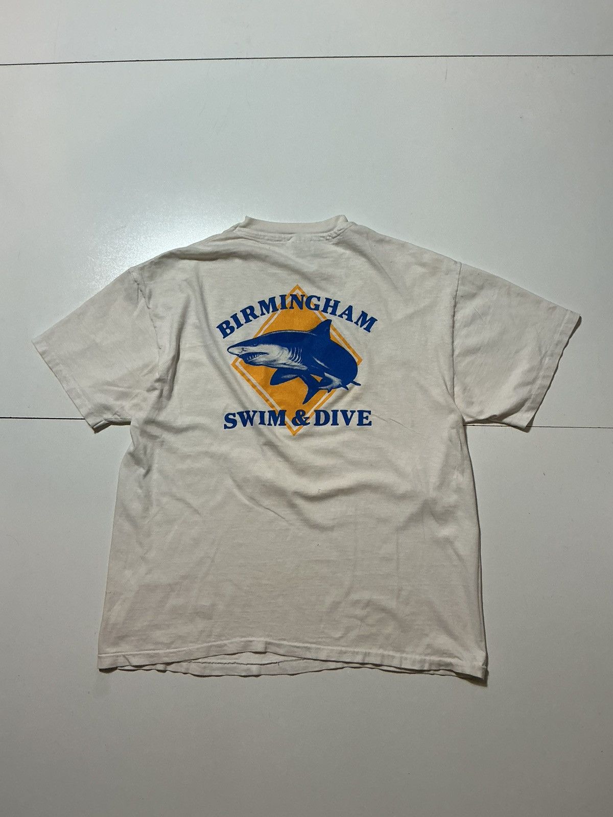 Vintage Vintage Hanes Beefy T Birmingham Shark Single Stitch T-Shirt Size US L / EU 52-54 / 3 - 3 Thumbnail
