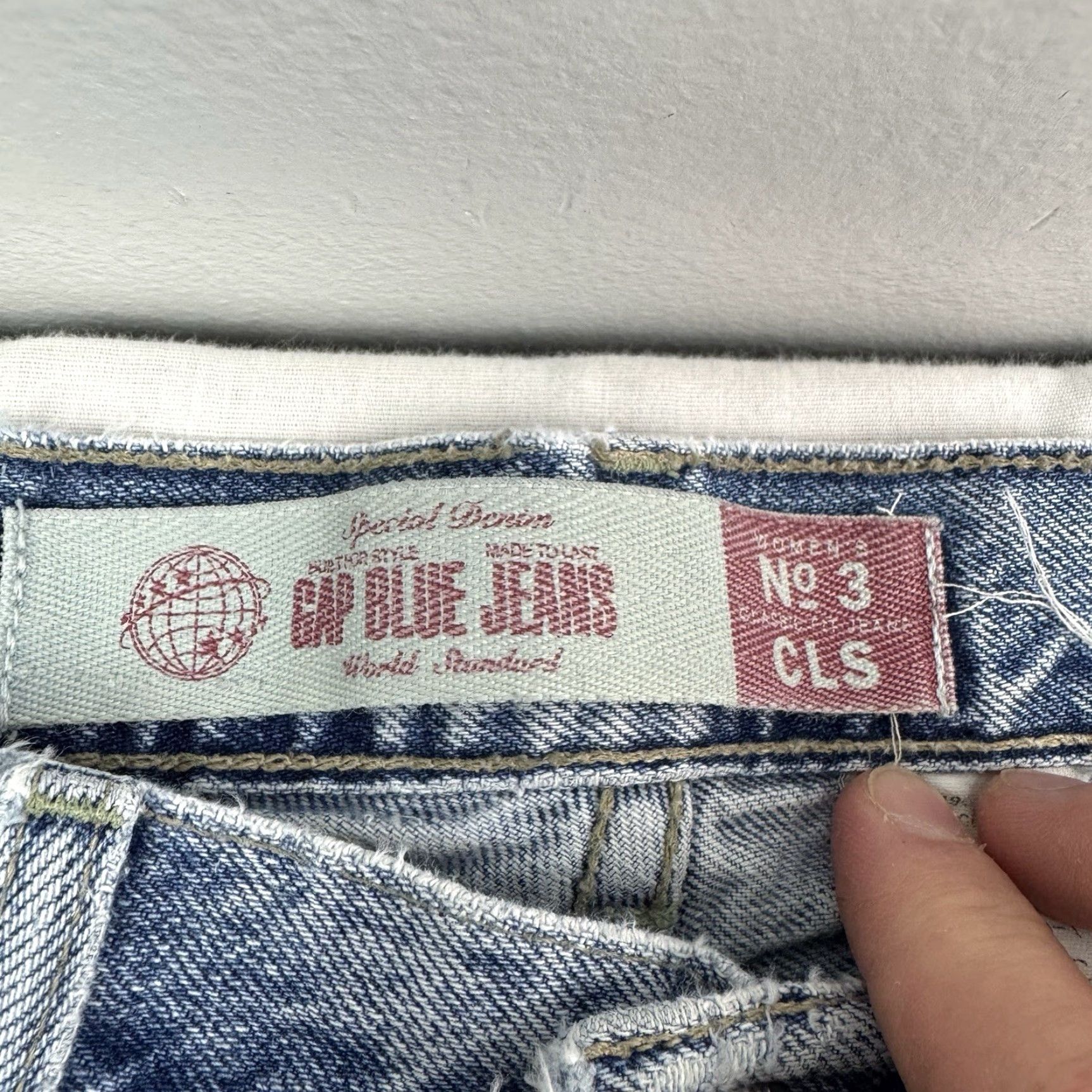Gap VINTAGE Gap Women's Jeans 8 Regular Blue Classic Fit Button Fly High Rise 90s Retro Size 30" / US 8 / IT 44 - 6 Thumbnail