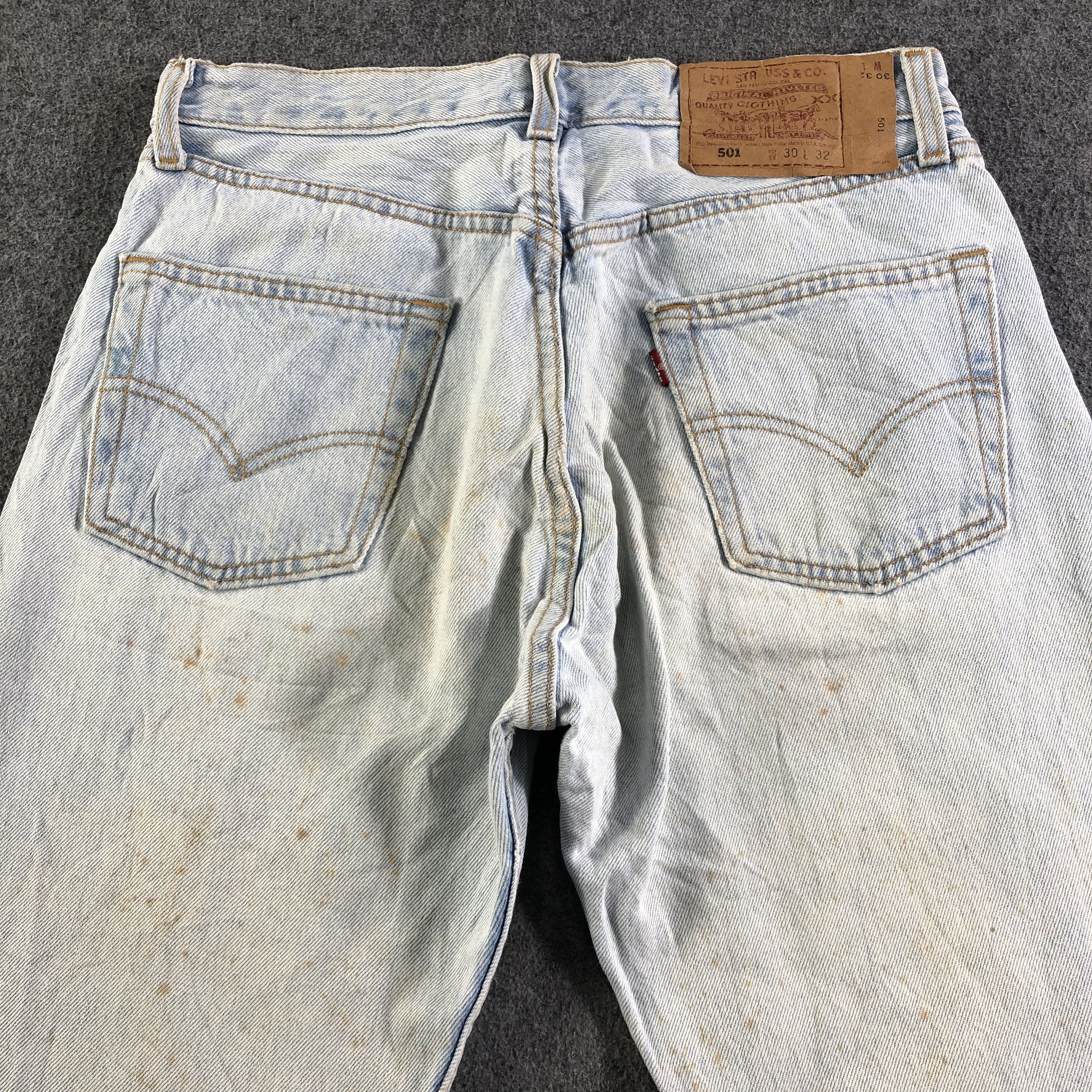 Levi's 90s Vintage Light Wash Levis 501 Jeans-J3008 Size US 30 / EU 46 - 4 Thumbnail