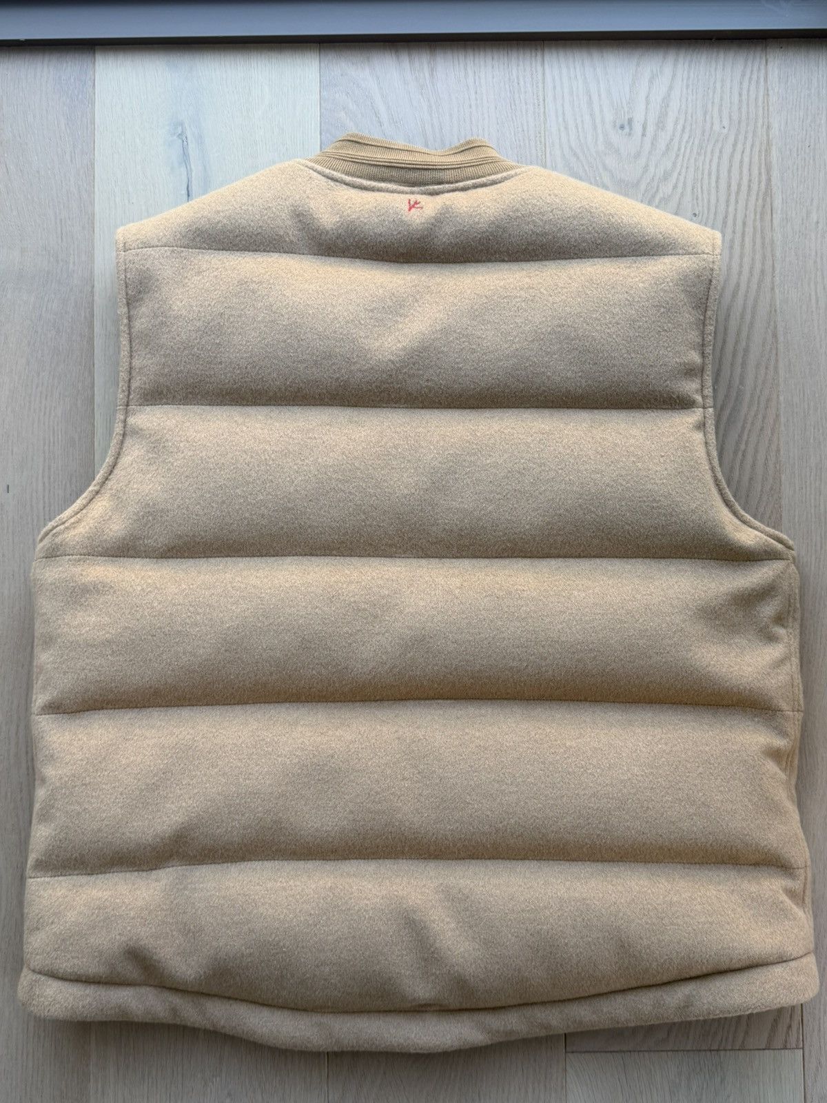 Isaia Napolii Isaia Napoli 100% Camel Down Vest EU52 L Made In Italy $4500 Size US L / EU 52-54 / 3 - 4 Thumbnail