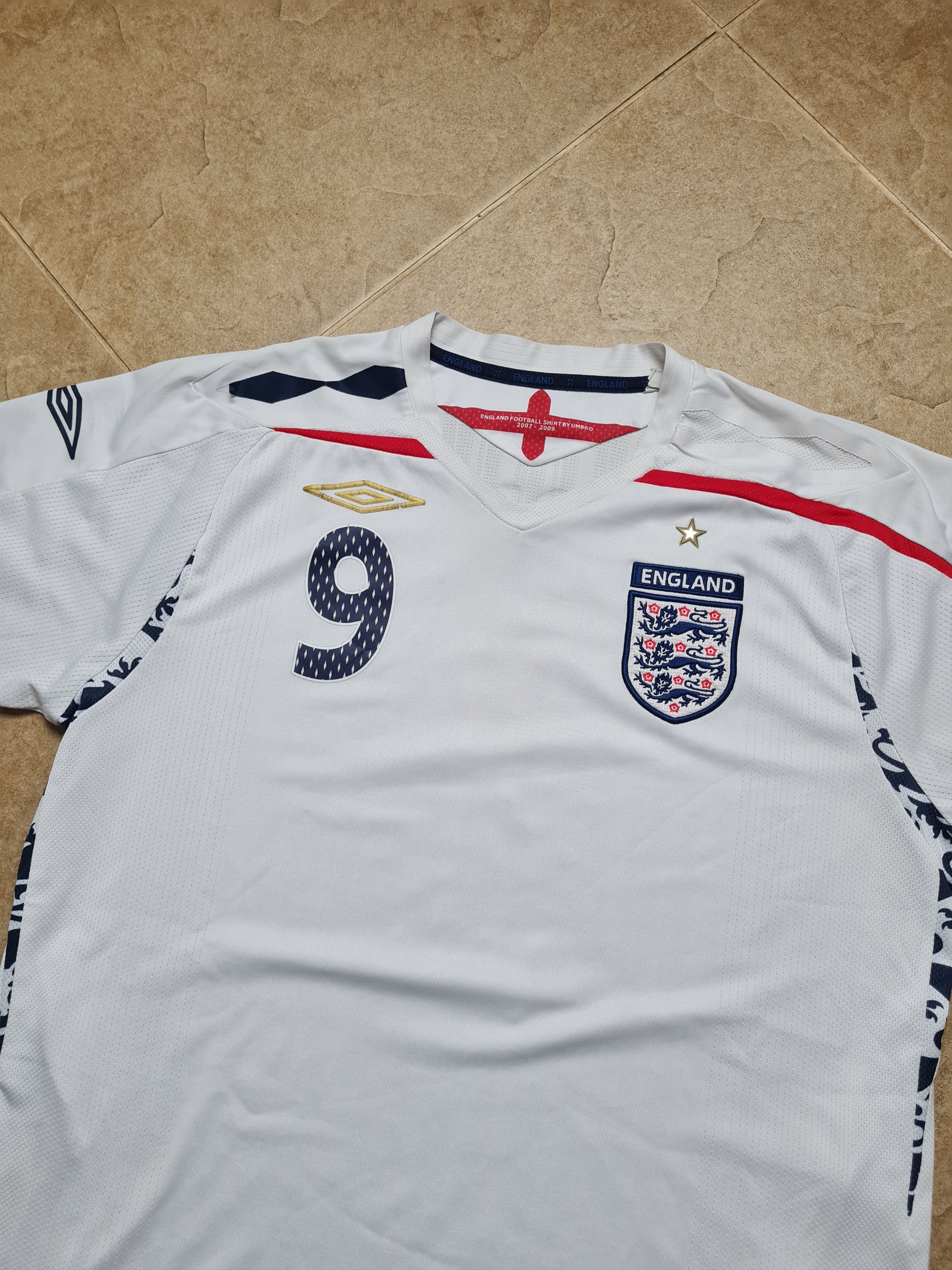 Umbro Vintage Umbro #9 Rooney ENGLAND 2008/2010 Football Soccer Size US L / EU 52-54 / 3 - 9 Thumbnail