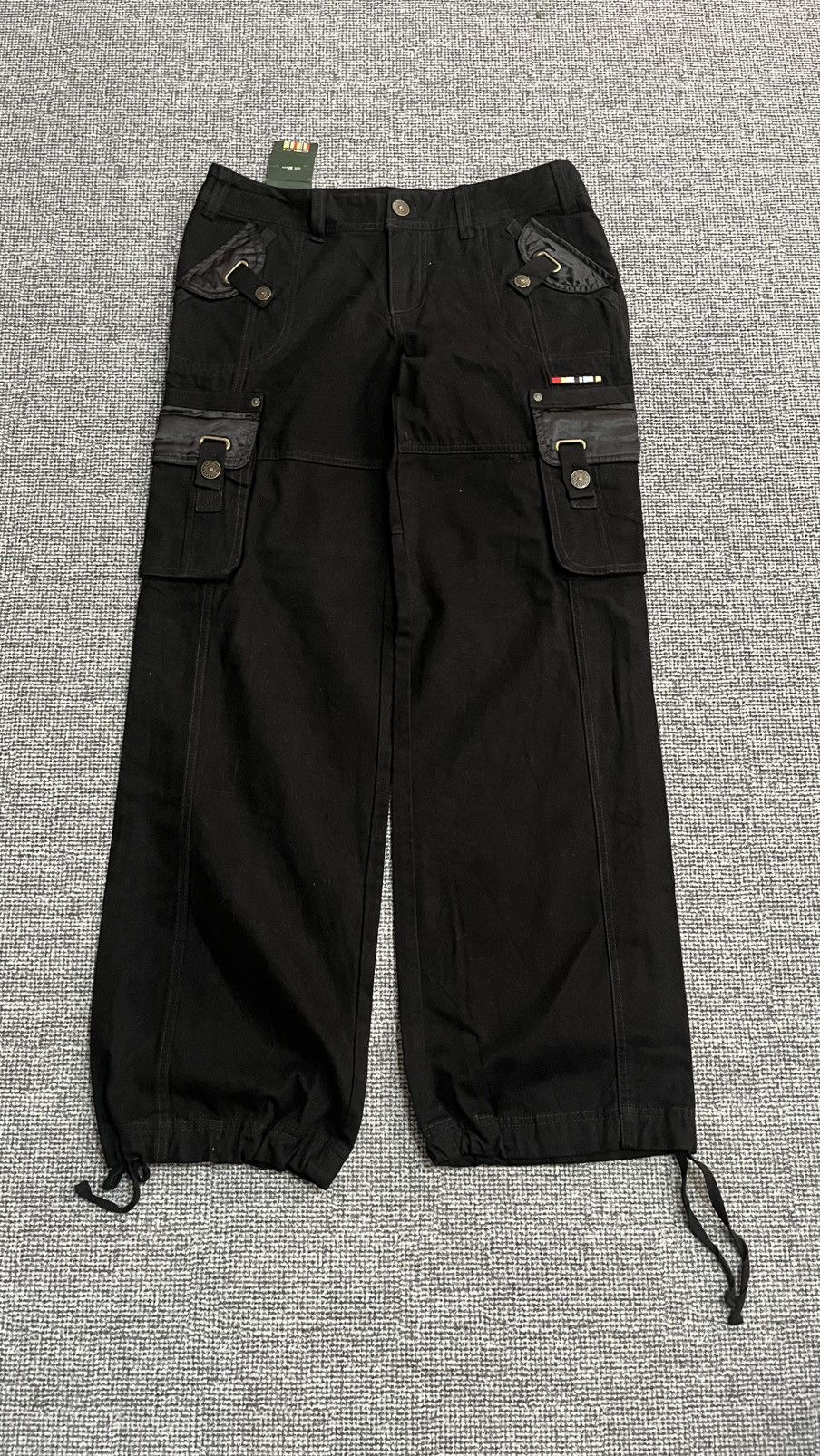 Japanese Brand Vintage Japanese Brand Crux Cargo Black pant size 32 x 30 Size US 32 / EU 48 - 2 Thumbnail