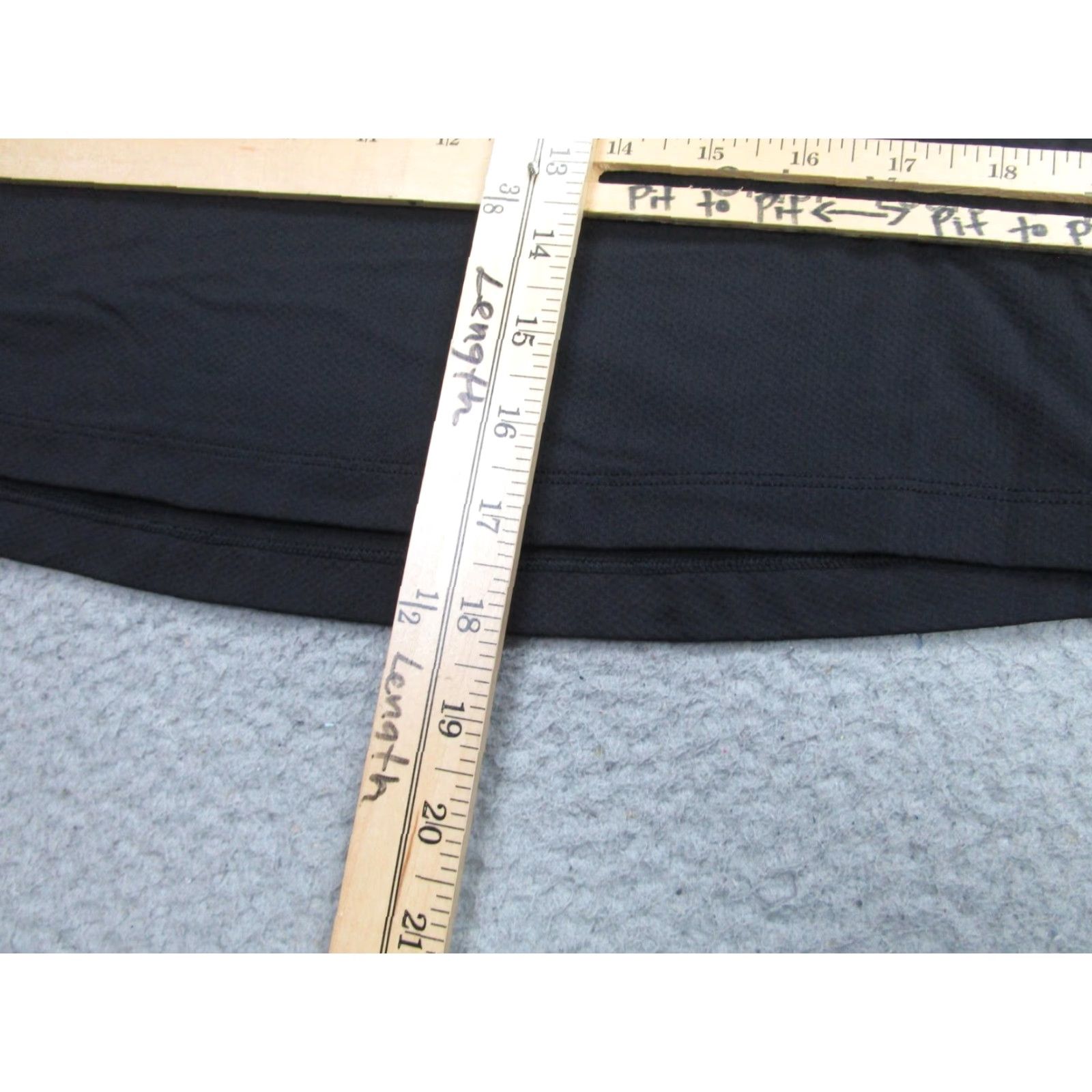 Lululemon Lululemon Shirt Womens 6 Black Cropped Long Sleeve Athletic Running Gym Yoga Size M / US 6-8 / IT 42-44 - 7 Thumbnail