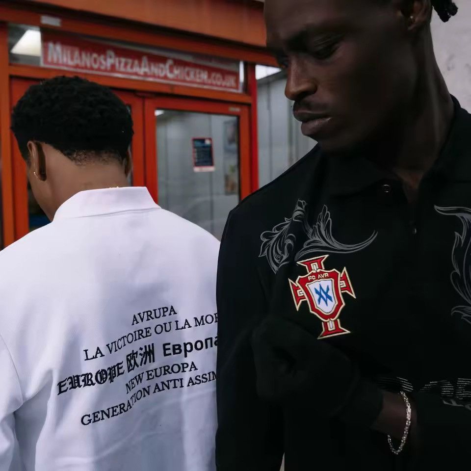 Japanese Brand Europe Long Sleeve Size US L / EU 52-54 / 3 - 1 Thumbnail