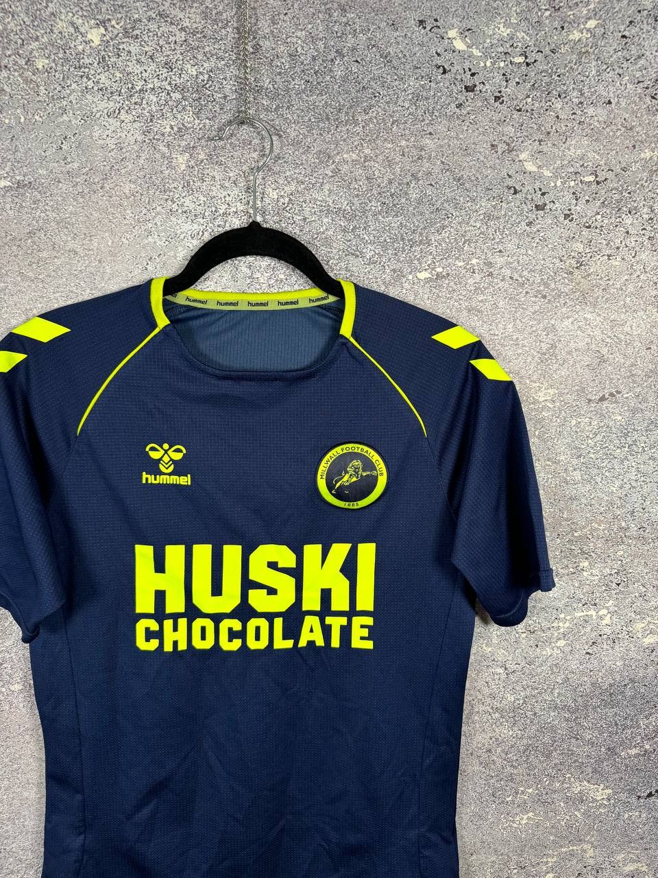 Hummel × Vintage Vintage Millwall FC 2022/23 Hummel Soccer Jersey Size US S / EU 44-46 / 1 - 2 Thumbnail