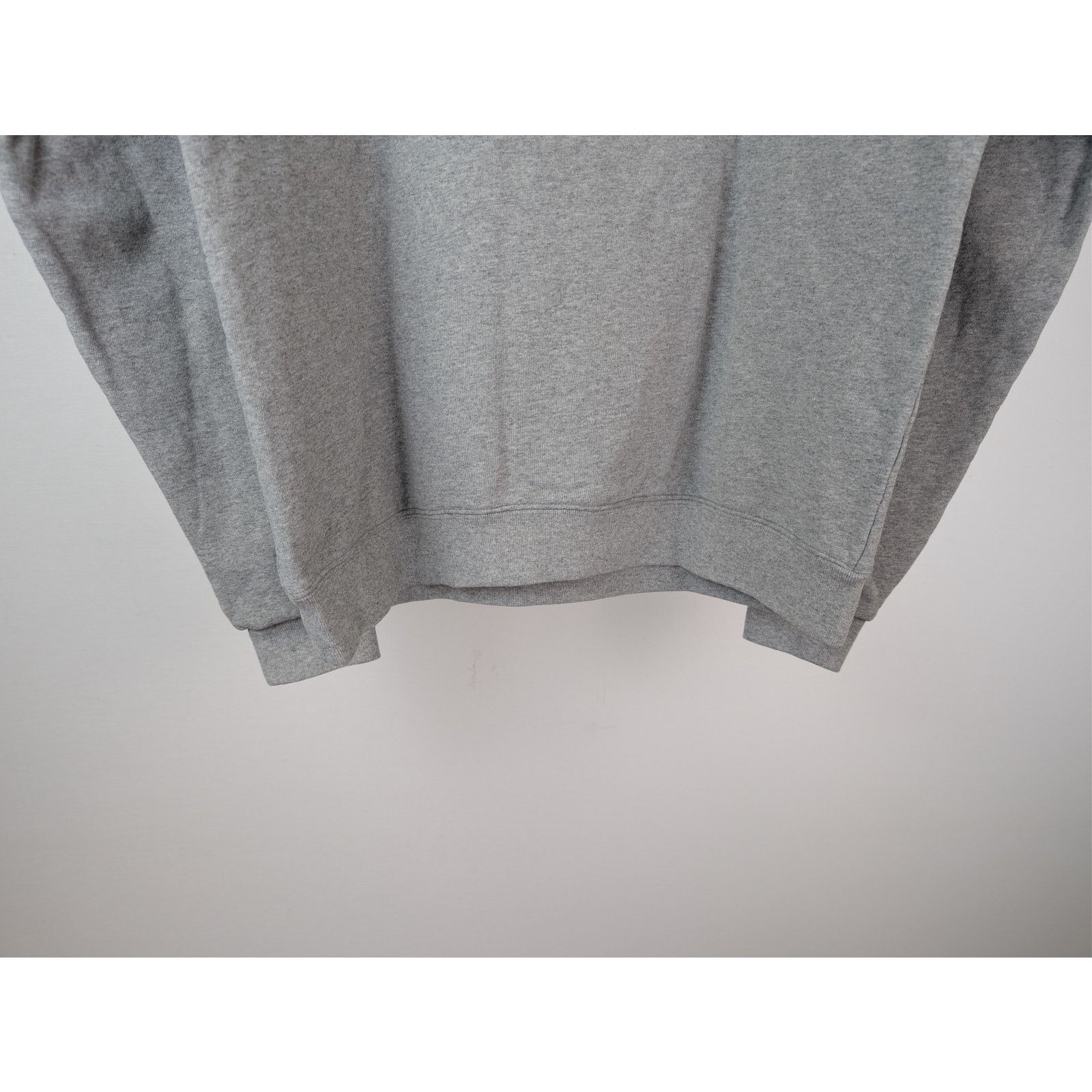 Gallery Dept. o1rshd1 Q:2 / Logo Crewneck Sweater in Gray Size US XL / EU 56 / 4 - 12 Thumbnail