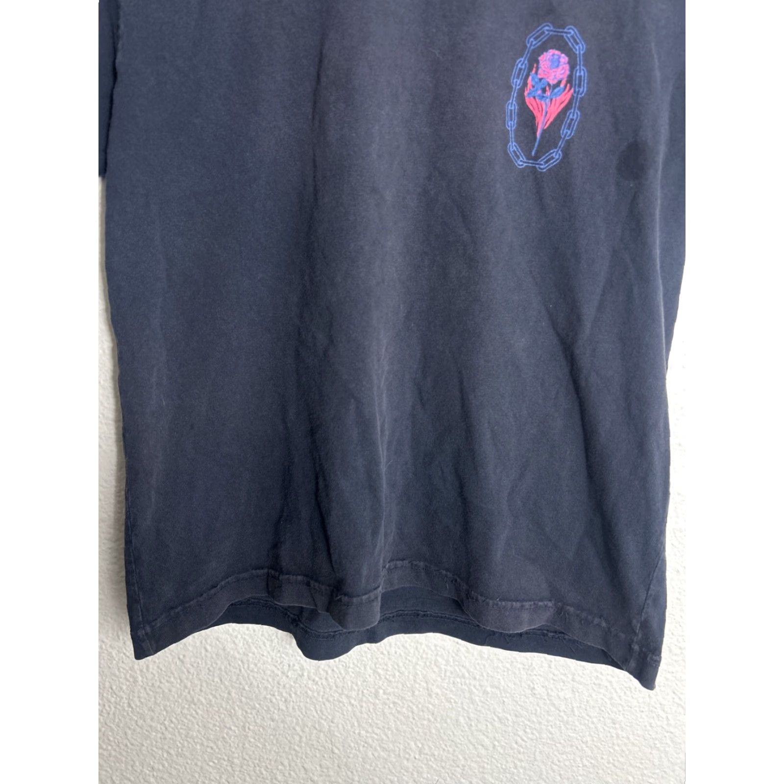 Obey VINTAGE Obey X Never Made Mens Small Black Rosette T Shirt Stained Size US S / EU 44-46 / 1 - 6 Thumbnail