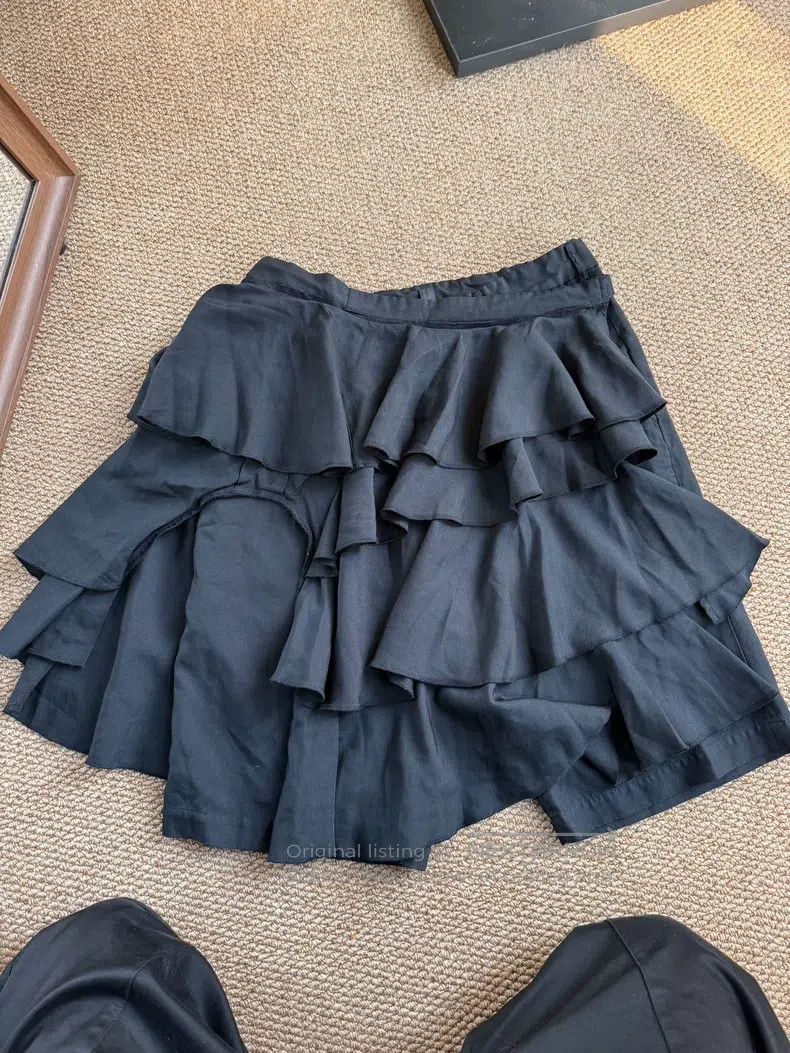 Comme des Garcons size M Lace design culottes