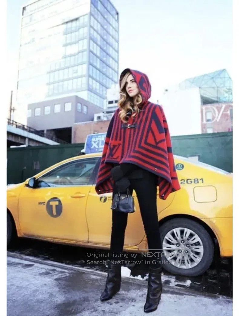 Louis Vuitton Louis Vuitton Wool striped cloak Size US XXS / EU 40 - 8 Thumbnail
