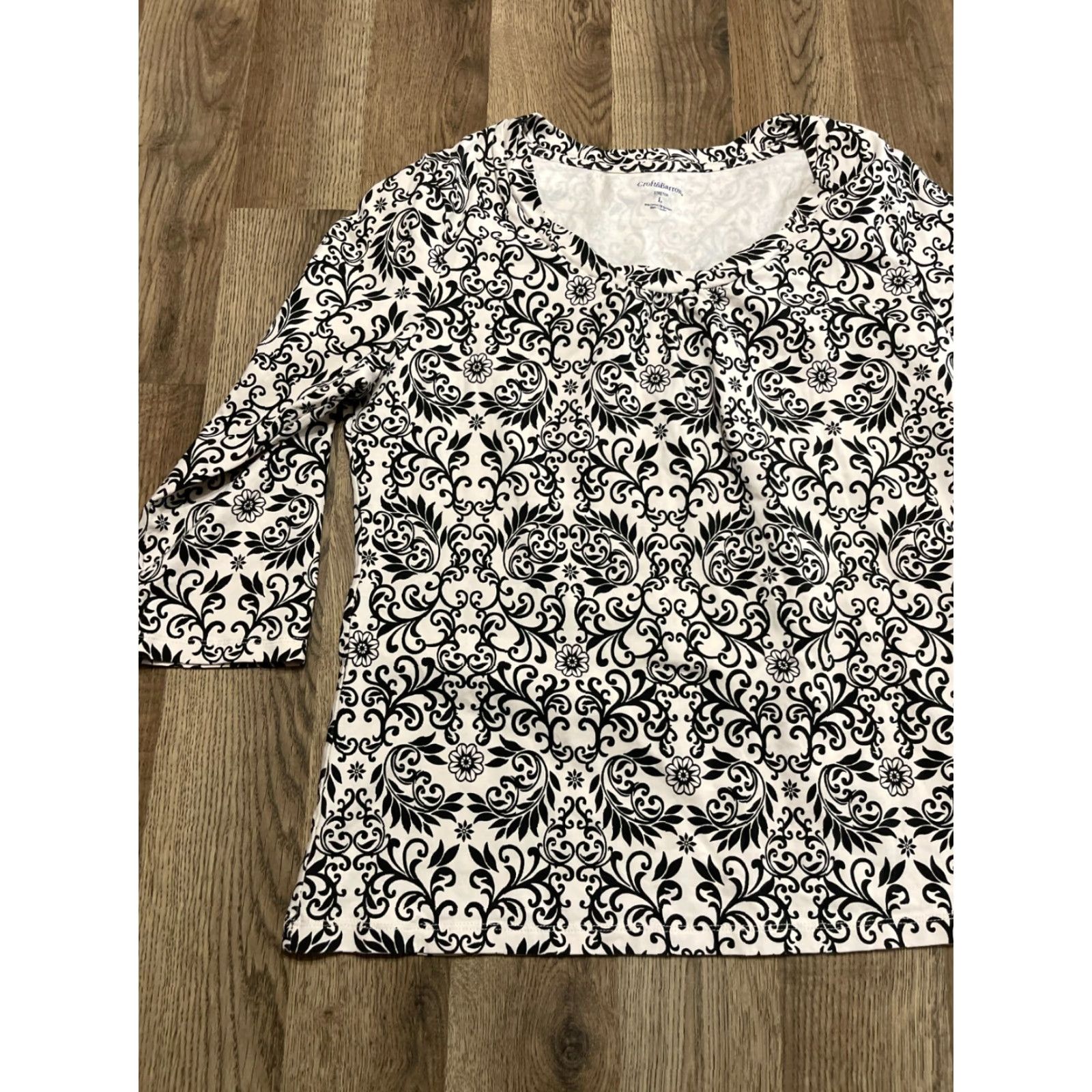 Croft & Barrow Croft & Barrow Shirt Womens Large Black White 3/4 Sleeve Floral Paisley Casual Womens Size L / US 10 / IT 46 - 4 Thumbnail