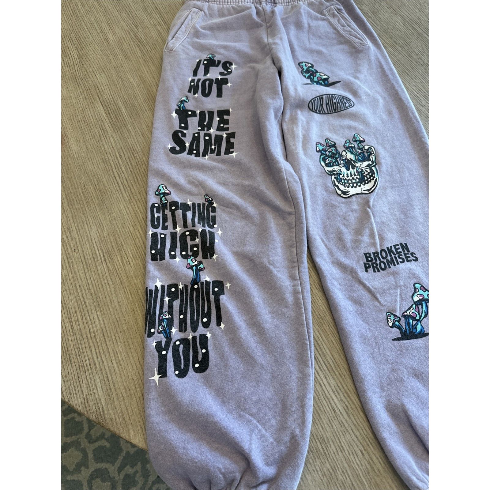 Zumiez Broken Promises x Your Highness Magic Mushrooms Sweatpants S Size US 30 / EU 46 - 3 Thumbnail