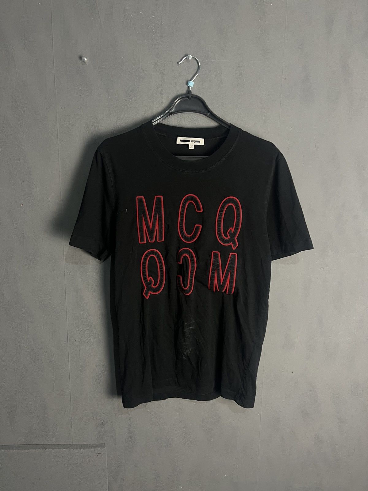 Alexander McQueen 🔥 MCQ ALEXANDER MCQUEEN TEE BIG LOGO GOTHIC VIBES Y2K Size US S / EU 44-46 / 1 - 1 Thumbnail