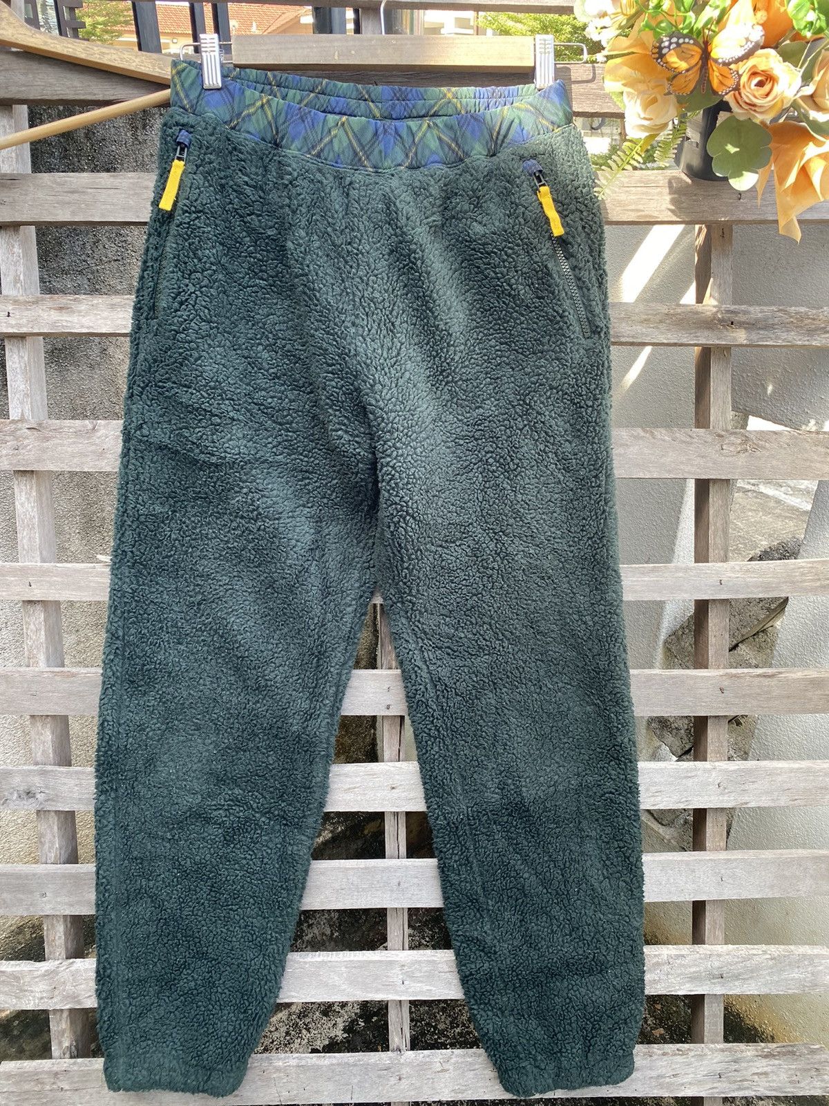 Uniqlo Uniqlo & J.W Anderson Sherpa Pants Size US 32 / EU 48 - 2 Thumbnail