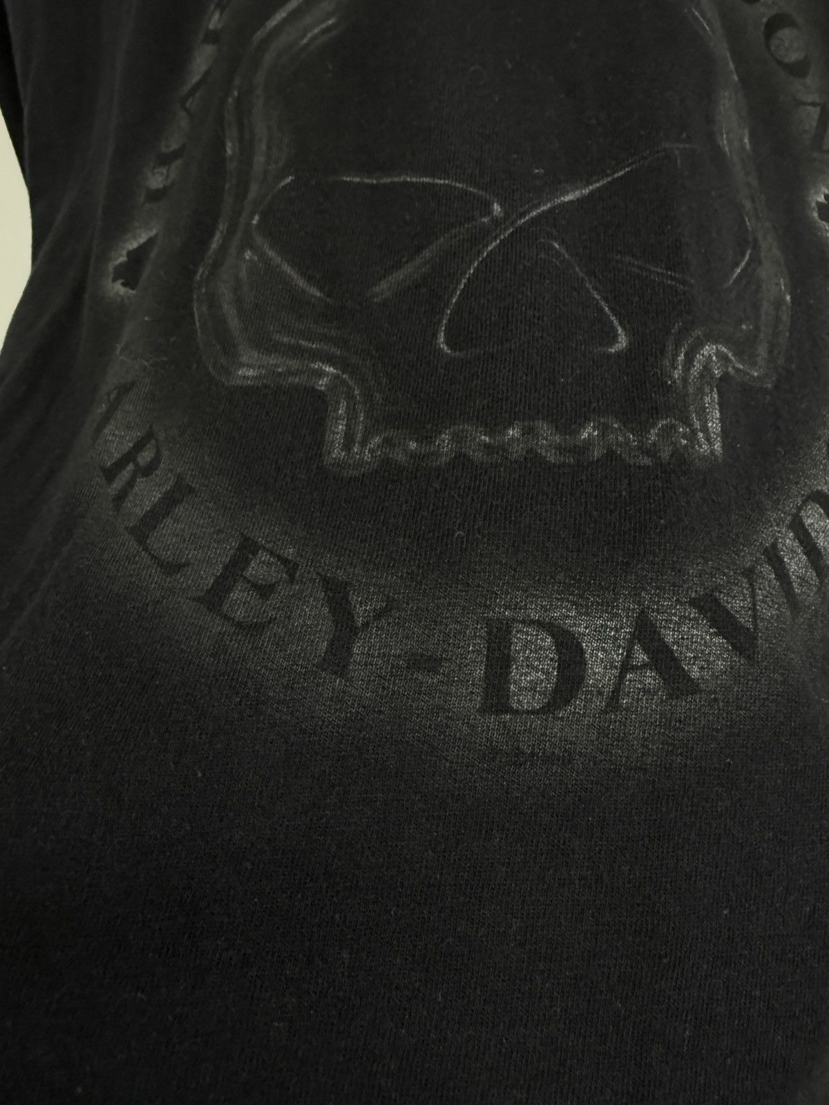 Harley Davidson 🇺🇸Vintage Y2K Harley Davidson Skull Las Vegas 2003 LongSleeve Size US M / EU 48-50 / 2 - 5 Thumbnail