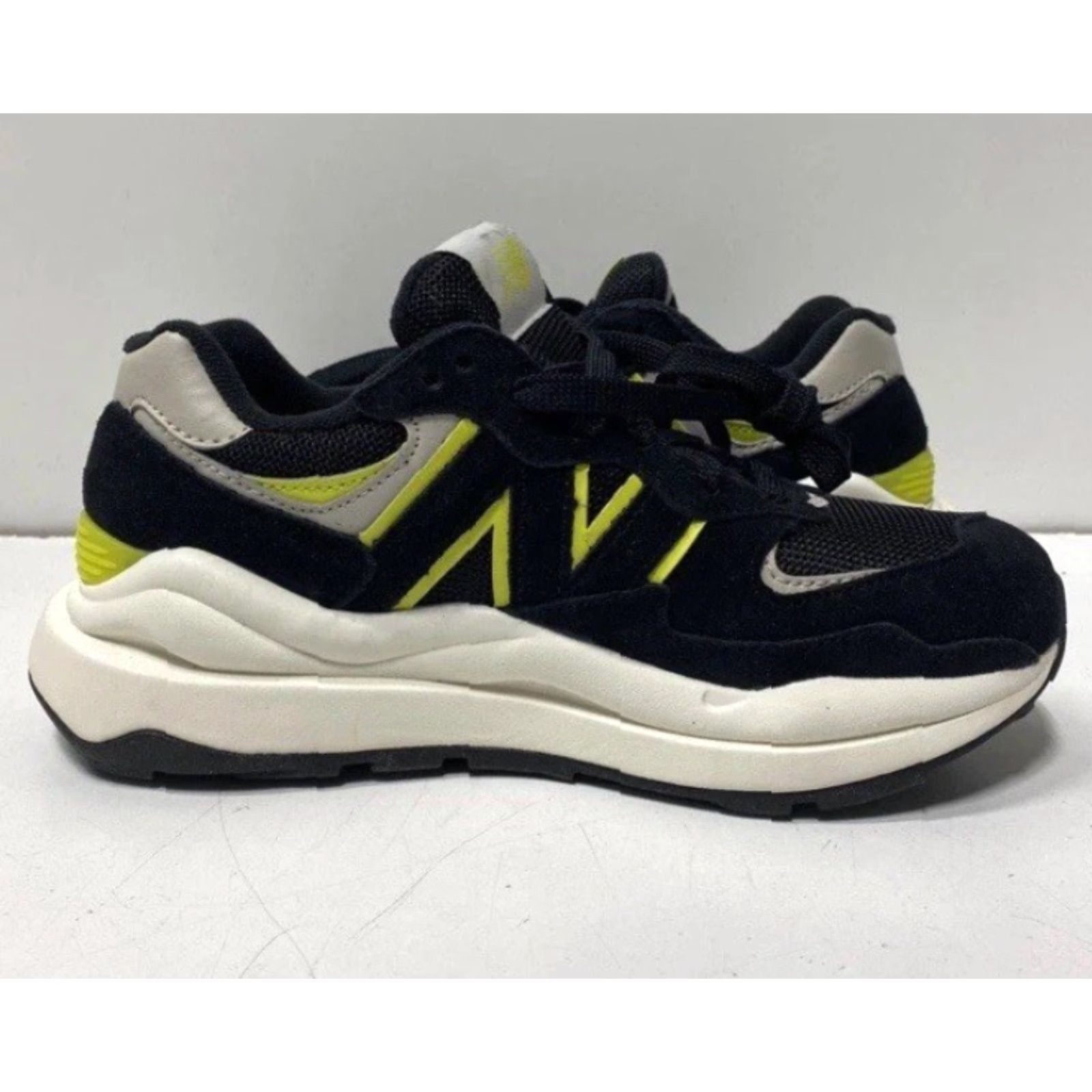 New Balance New Balance Women’s Sneakers HereAfter Black Oyster Pink InBox 5740HL1 Size 5 Size US 5 / IT 35 - 2 Thumbnail