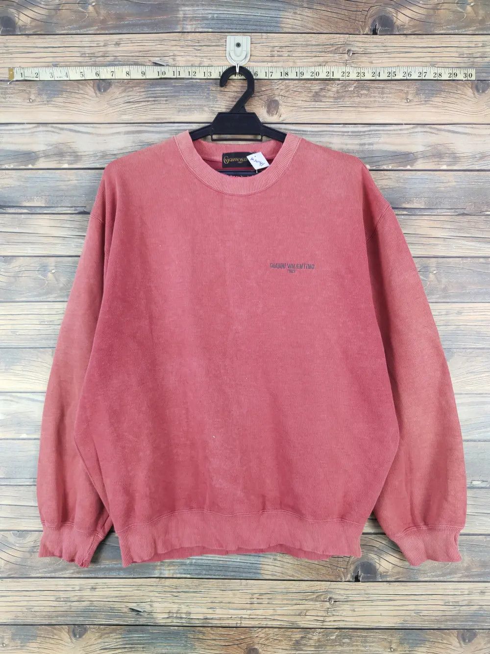 Gianni Valentino Gianni Valentino Red Faded vintage Sweatshirts #W2041 Size US L / EU 52-54 / 3 - 7 Thumbnail