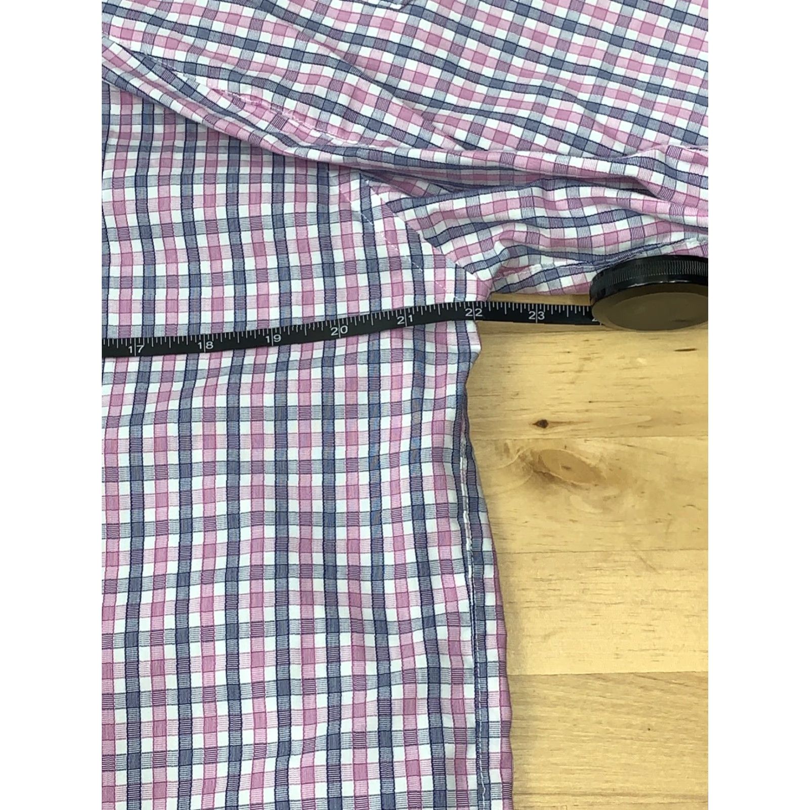 UNTUCKit UNTUCKit Plaid Button-Up XL Long Sleeve Wrinkle Free #4620 Men Multicolor Button-Down Long Sleeve XL Plaid Untuckit Shirt Size US XL / EU 56 / 4 - 5 Thumbnail